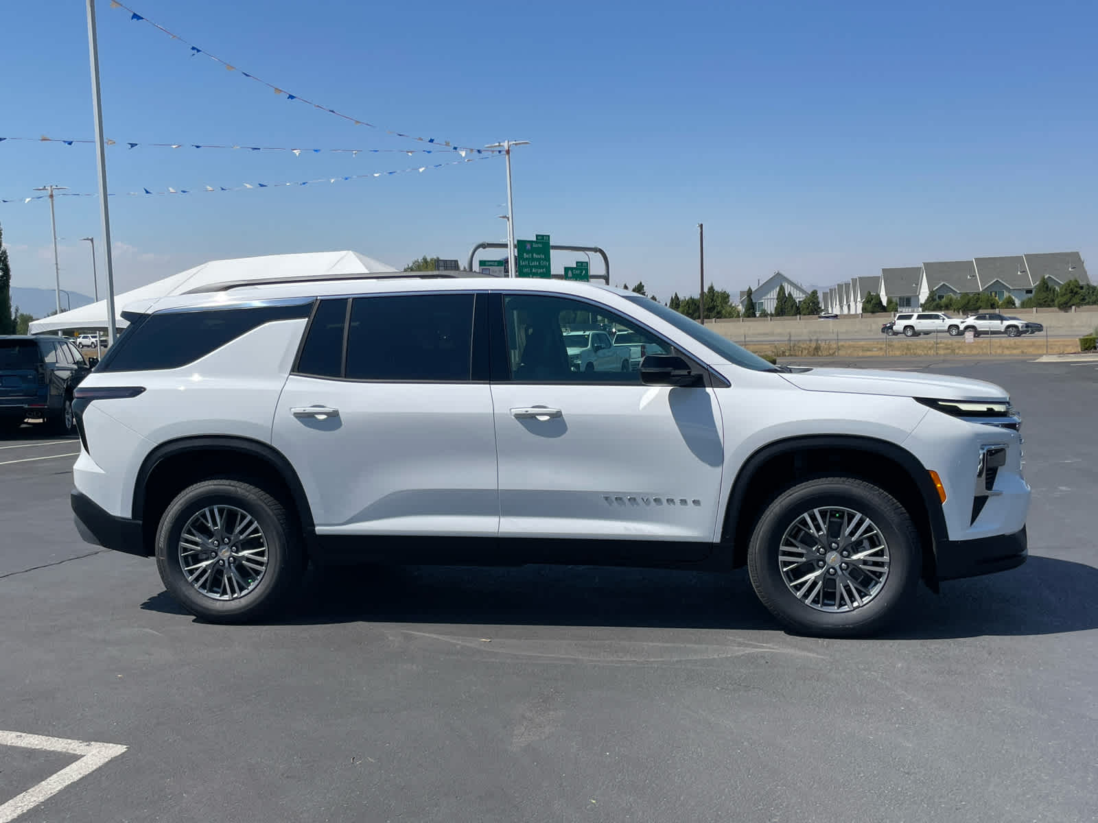 2026 Chevrolet Traverse photo 4