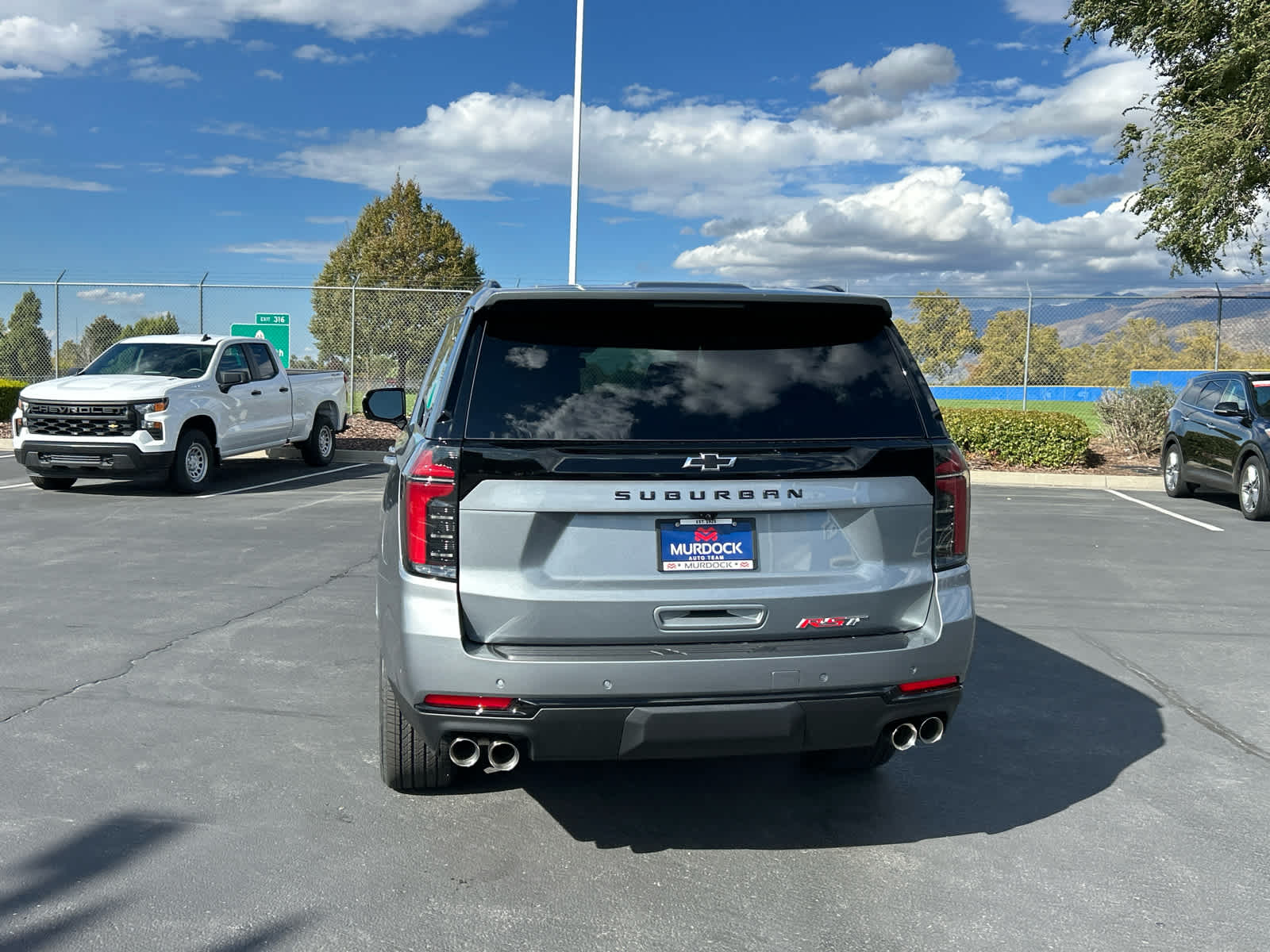 2026 Chevrolet Suburban RST photo 4