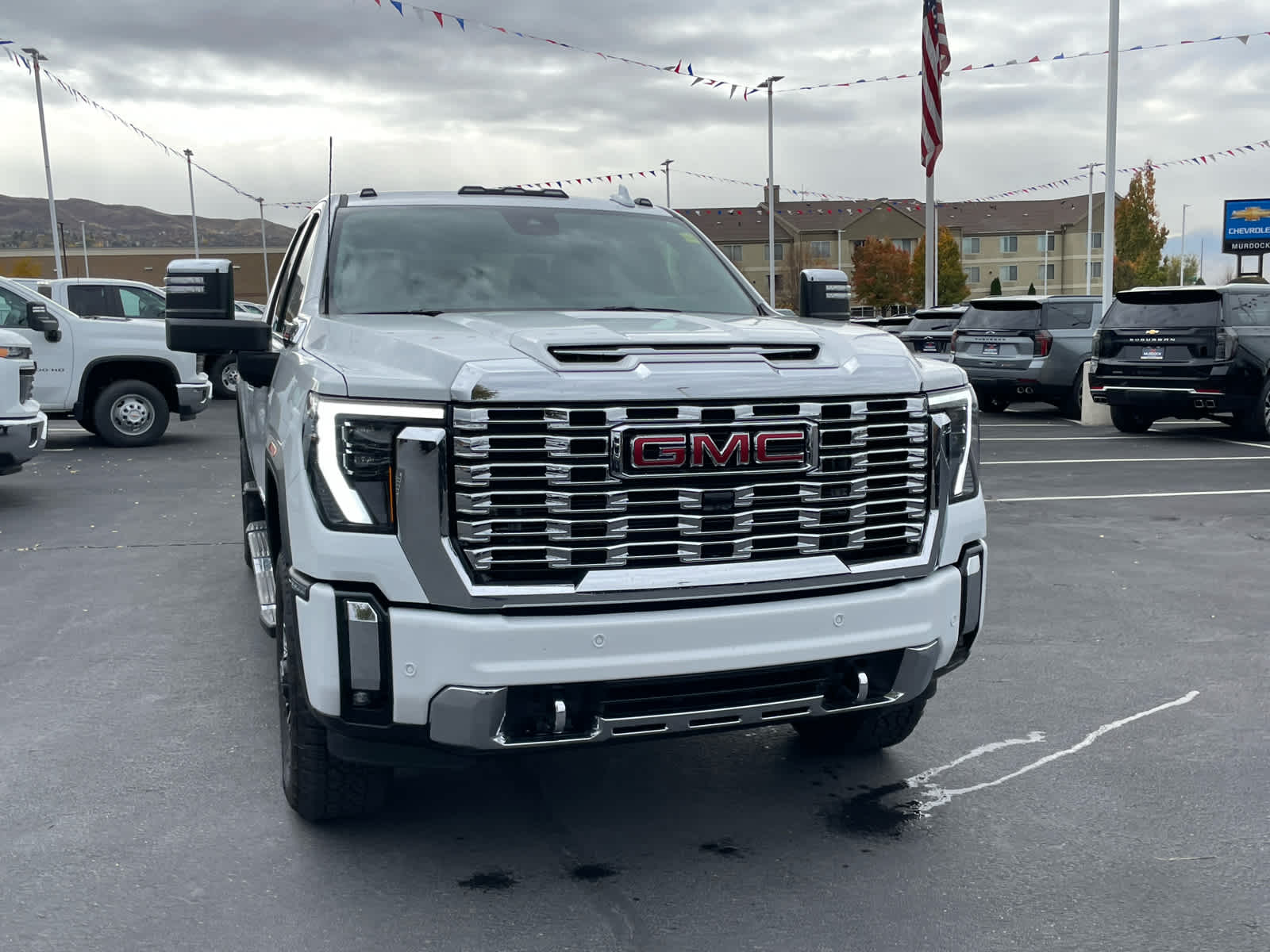 2024 Gmc Sierra 3500 HD Denali photo 2