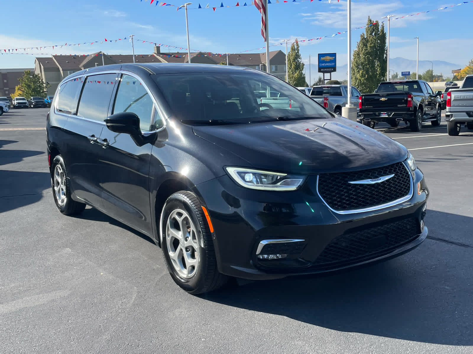 2024 Chrysler Pacifica Limited photo 3