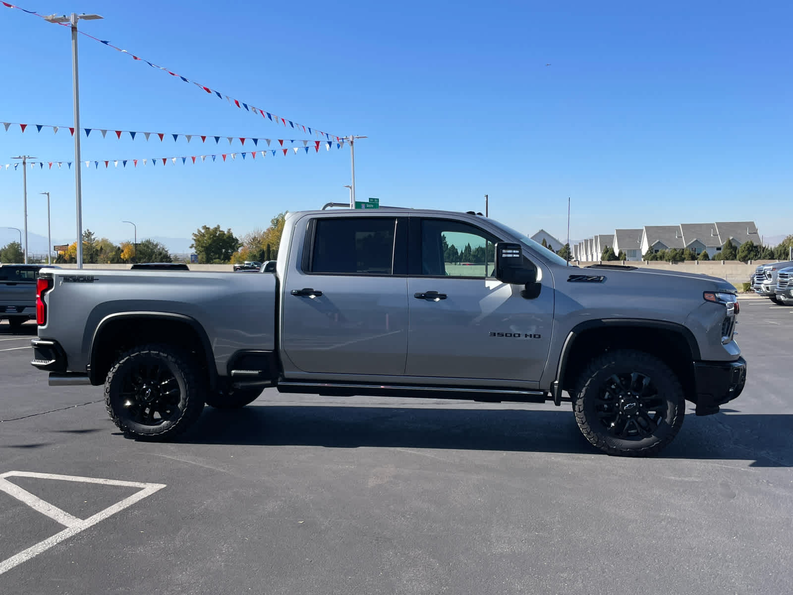 2026 Chevrolet Silverado 3500HD LTZ photo 4