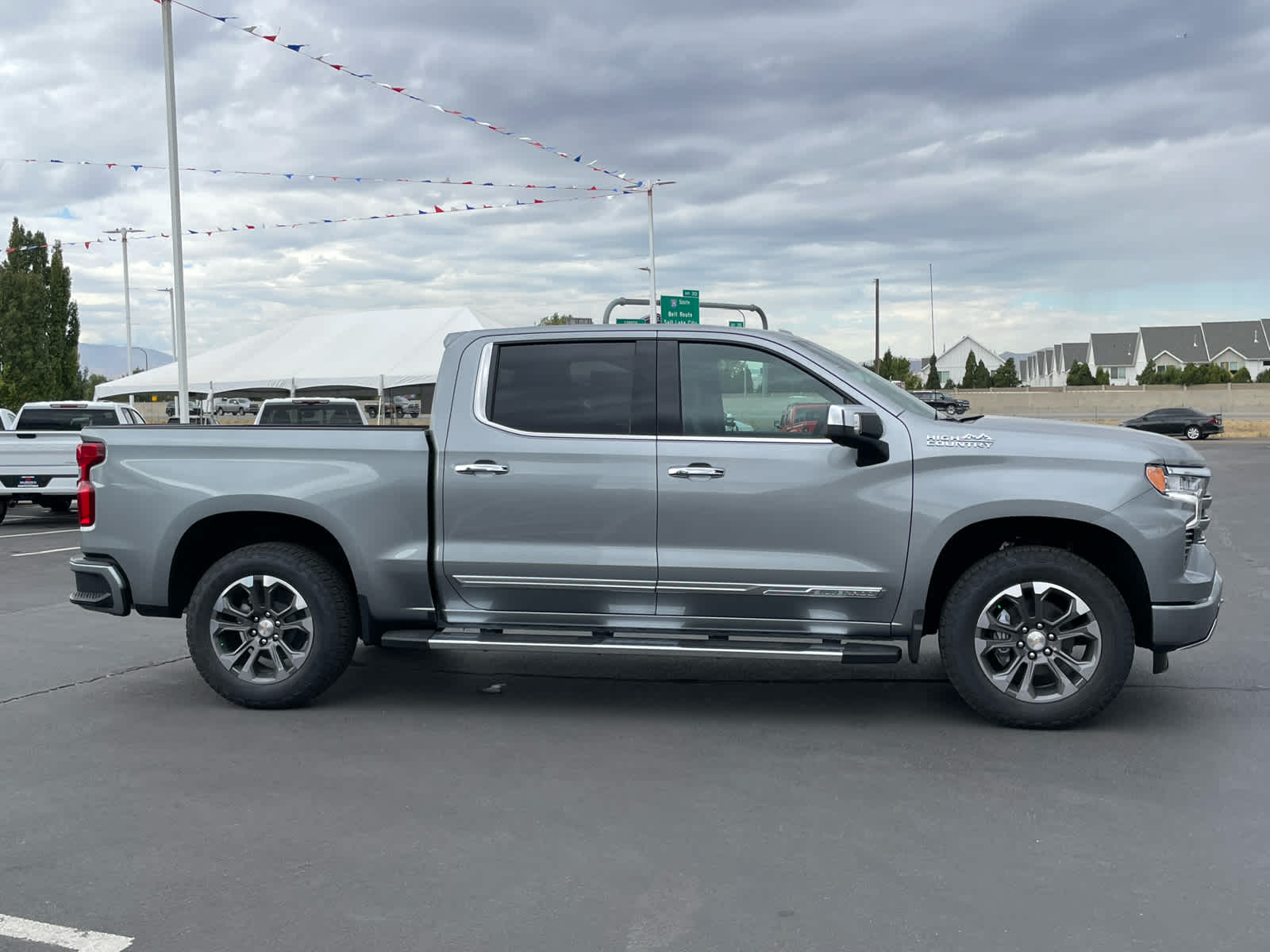 2026 Chevrolet Silverado High Country photo 4