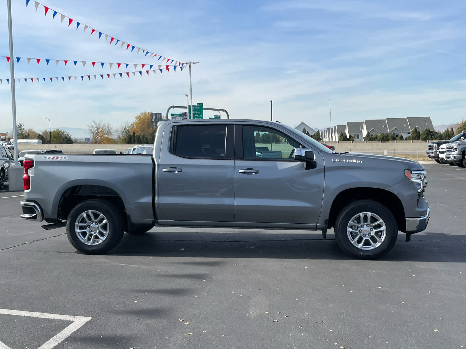 2026 Chevrolet Silverado 1500 LT photo 4