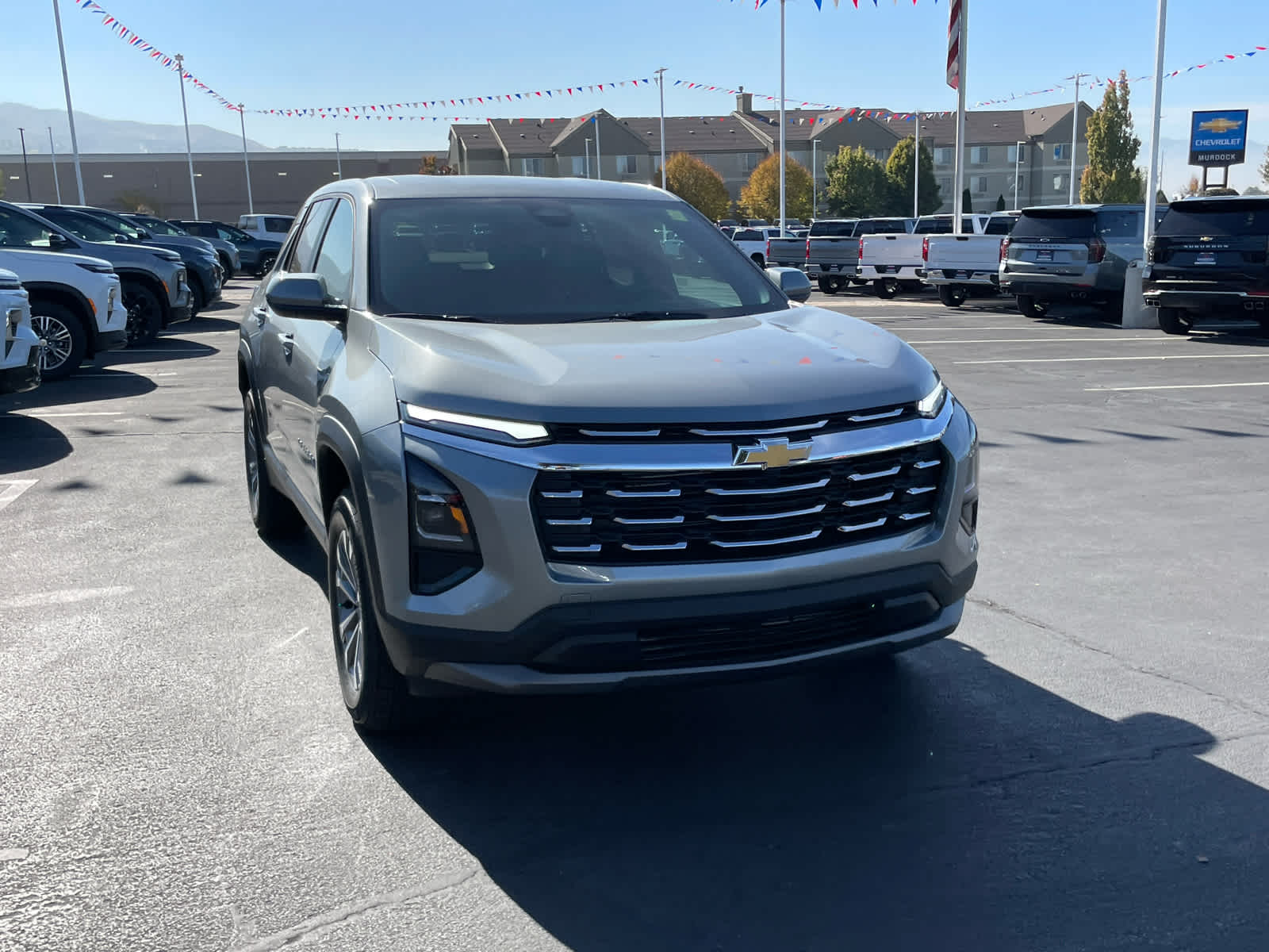 2026 Chevrolet Equinox LT photo 2