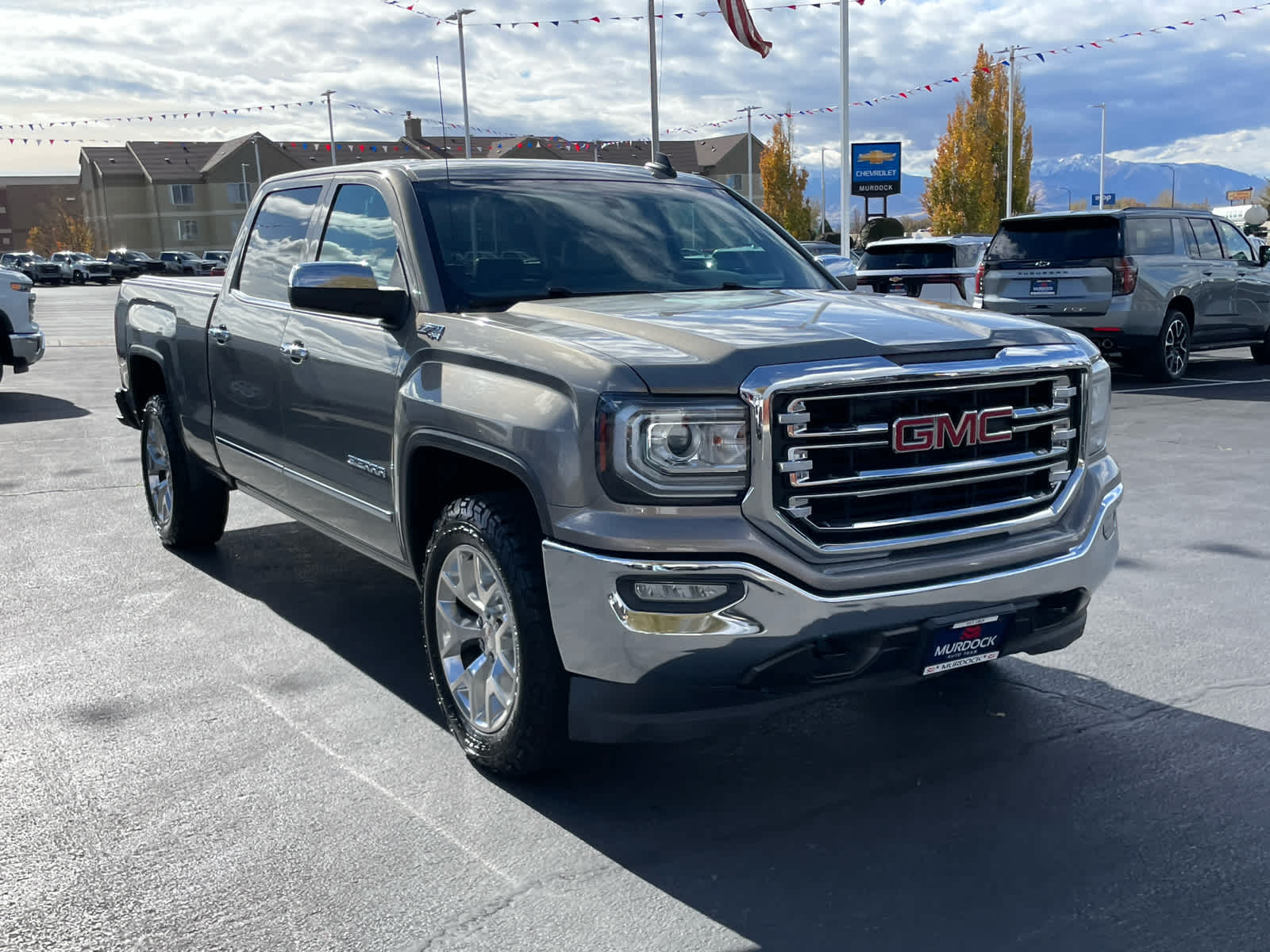 2017 Gmc Sierra 1500 SLT photo 3