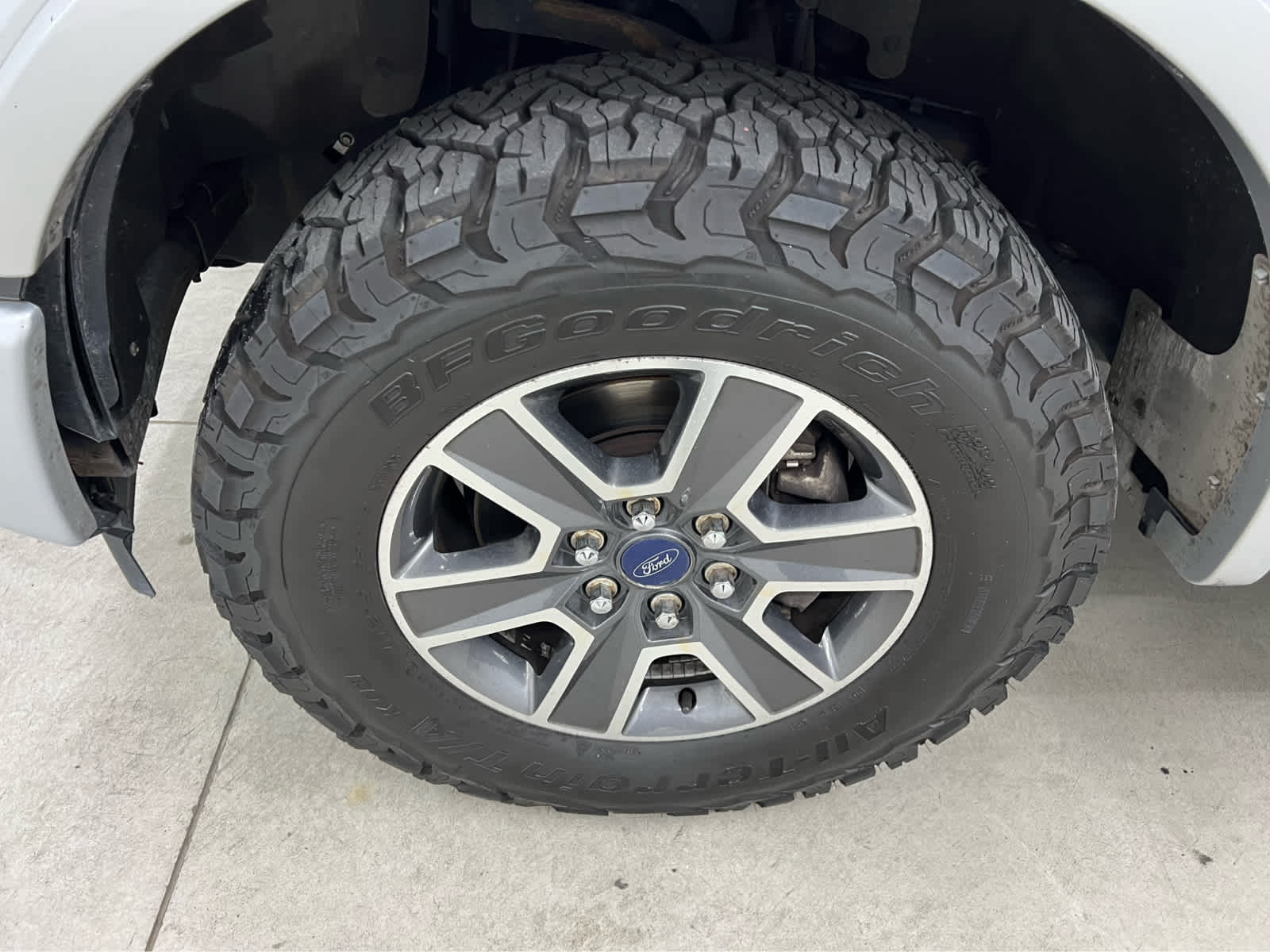 2017 Ford F-150 XLT photo 3