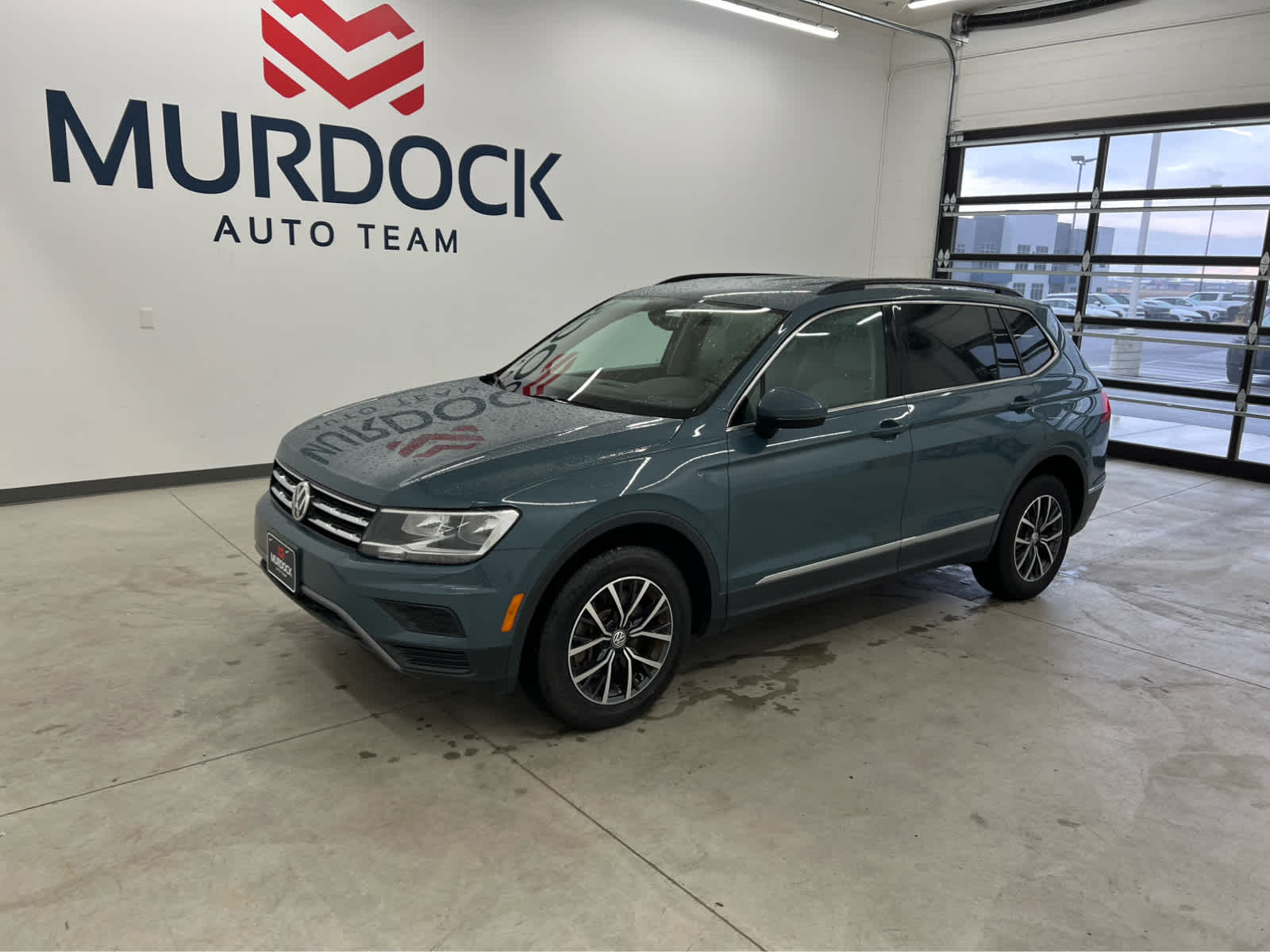 2020 Volkswagen Tiguan SE photo 3