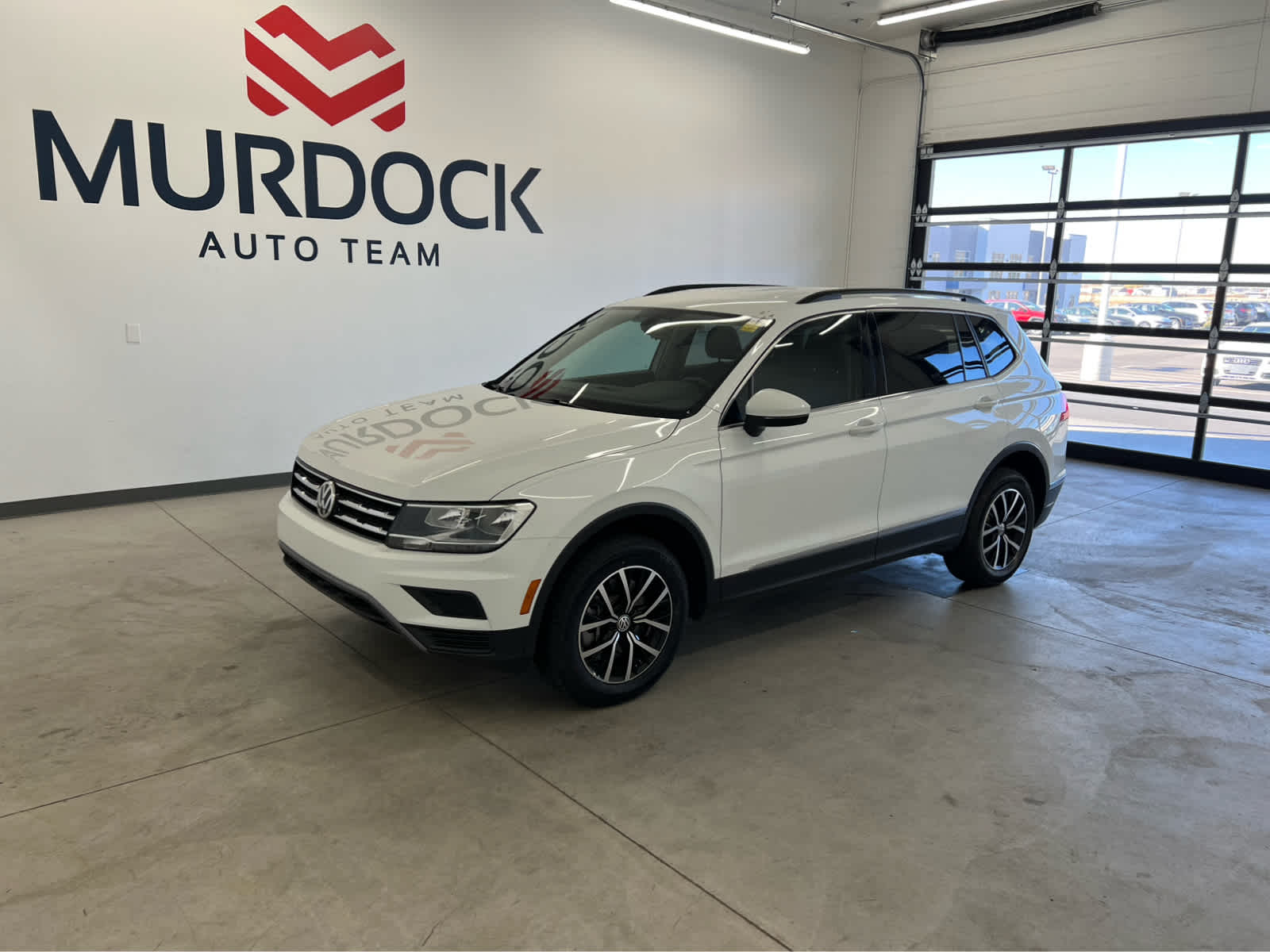 2021 Volkswagen Tiguan SE photo 3