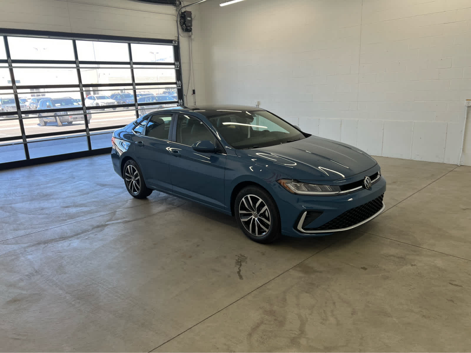 2026 Volkswagen Jetta SE photo 2