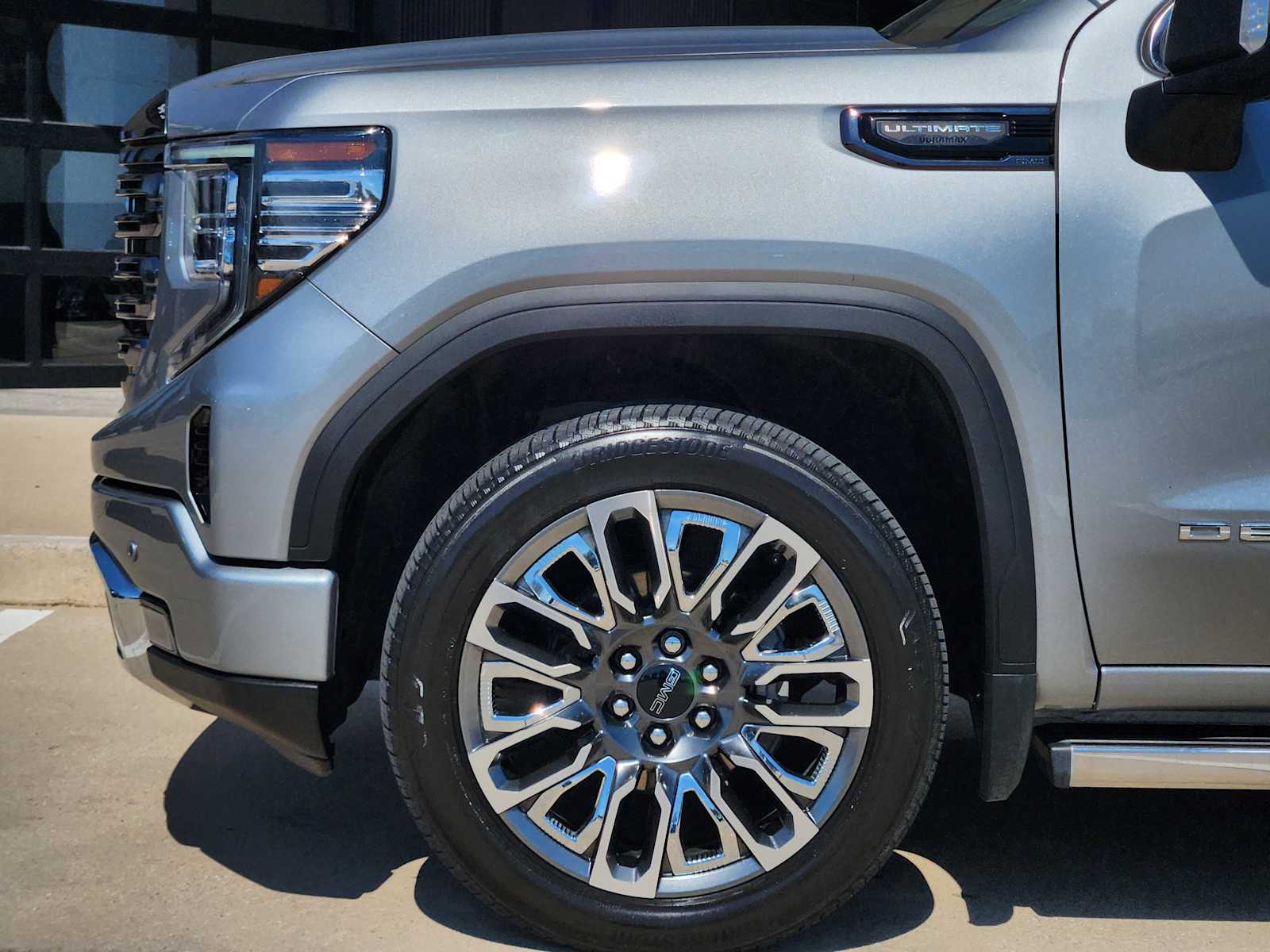 Used 2024 Sterling Metallic GMC Denali Ultimate image 9