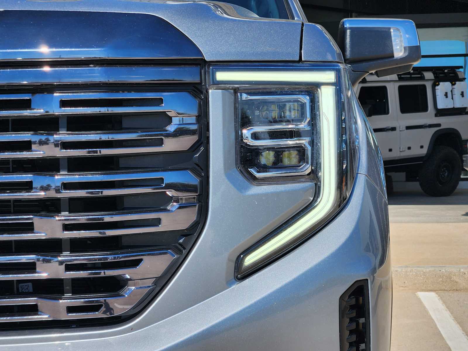 Used 2024 Sterling Metallic GMC Denali Ultimate image 8