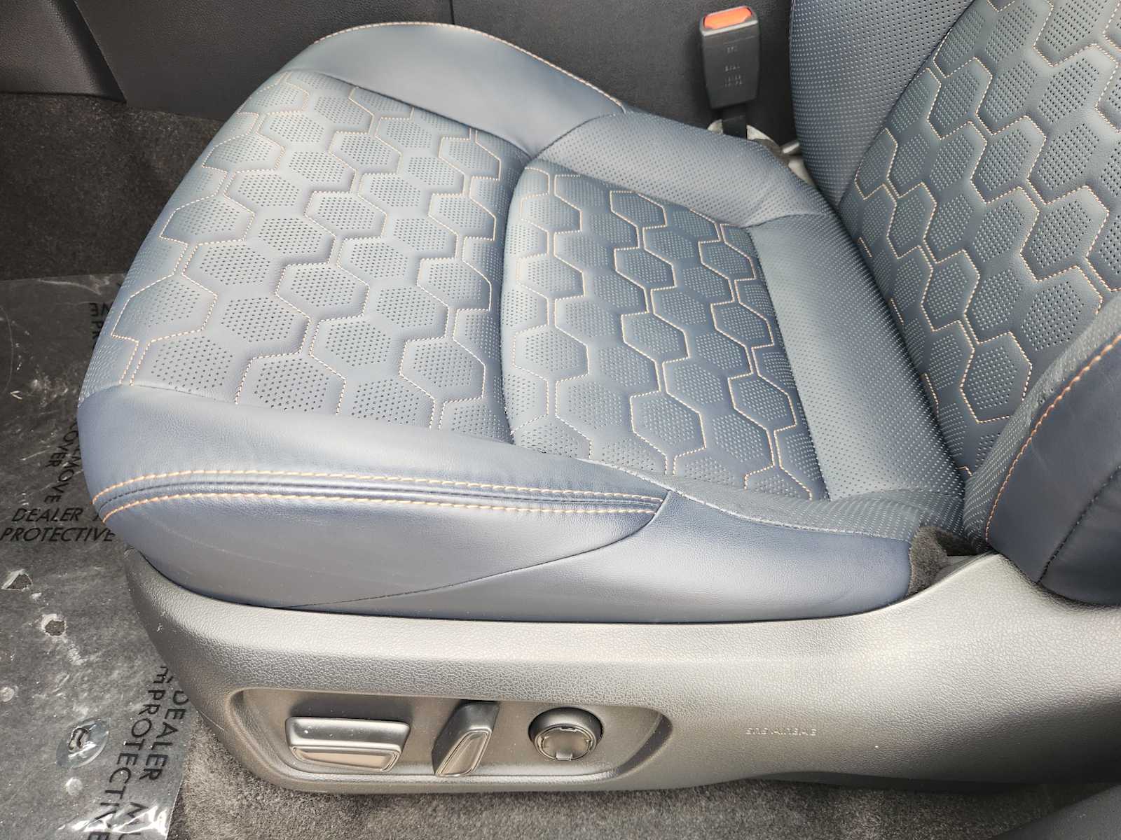 Used 2026 Heritage Blue Toyota Hybrid Platinum image 23
