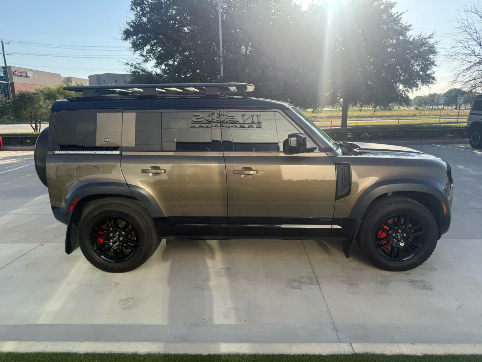 Used 2020  Land Rover X image 6