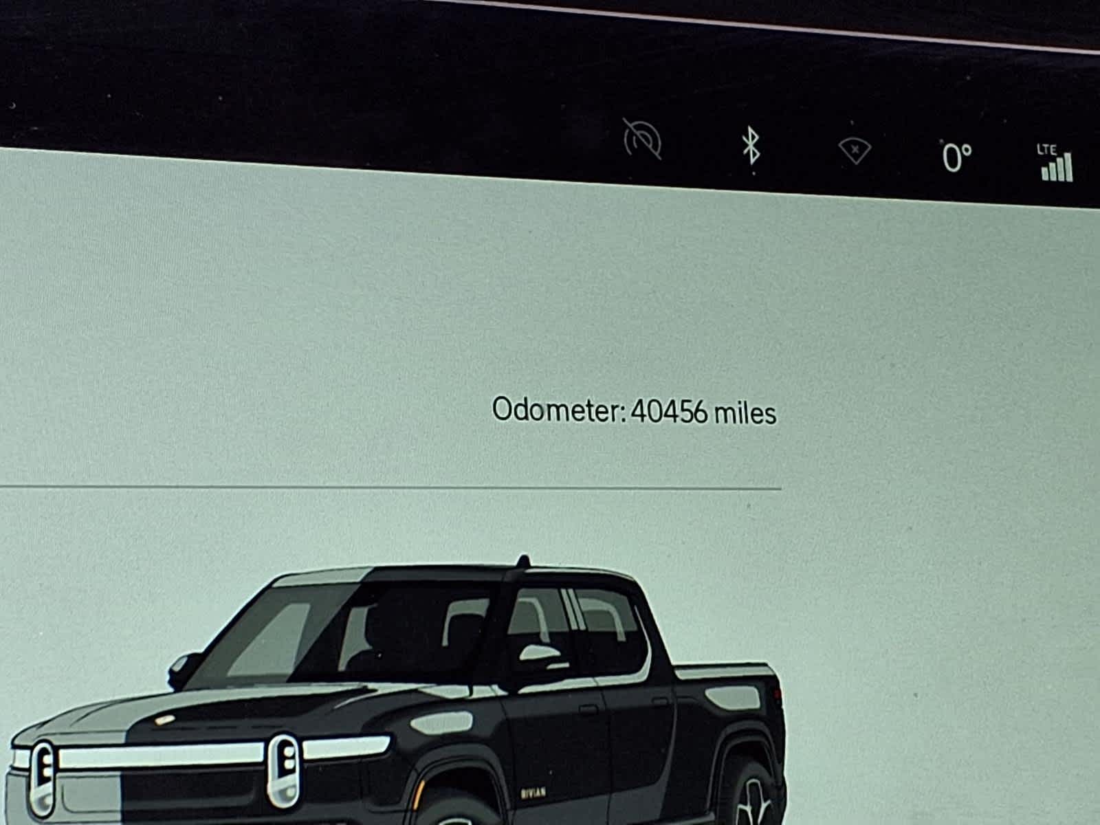 Used 2022 Midnight Rivian Adventure Package image 17