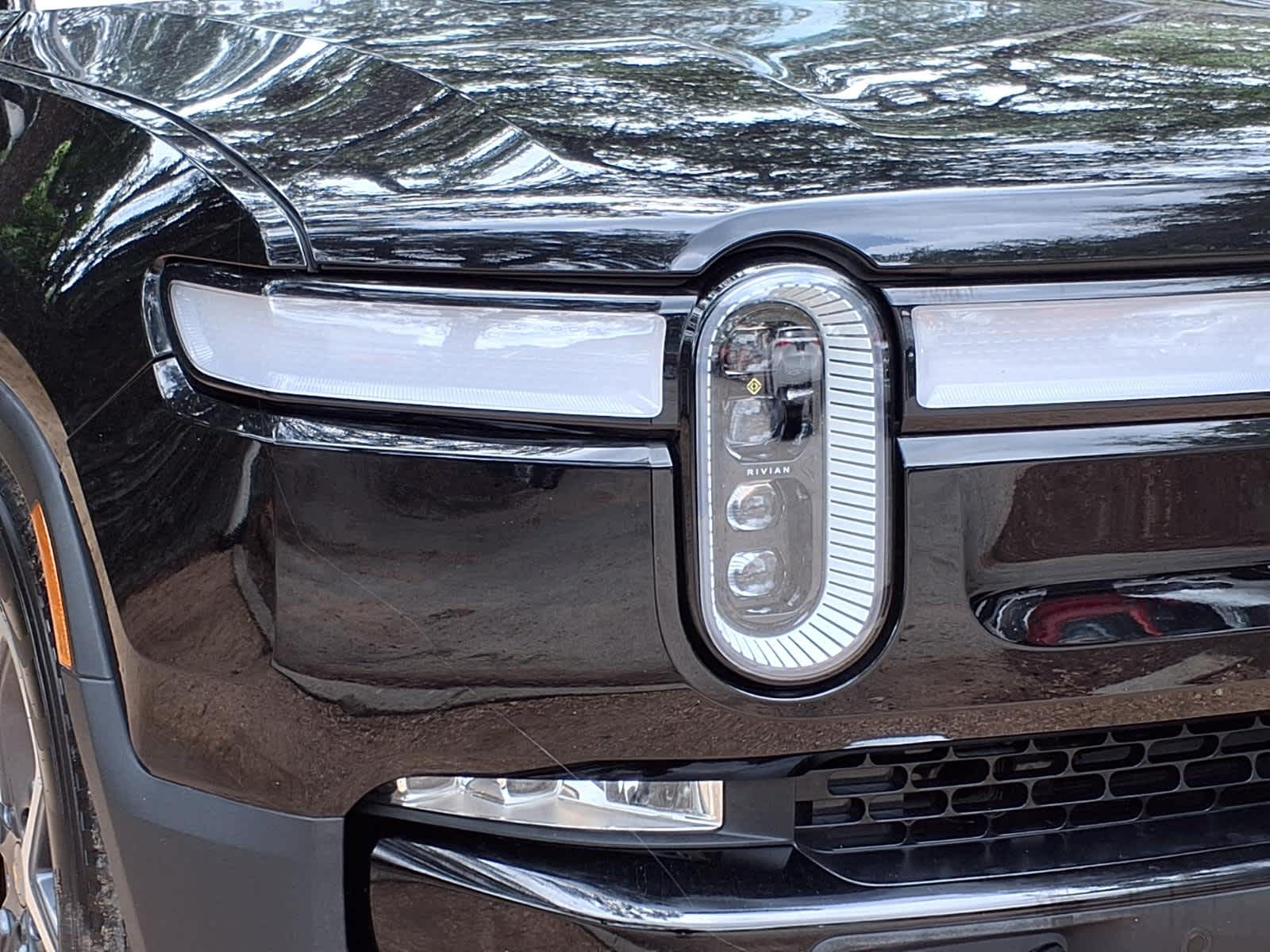 Used 2022 Midnight Rivian Adventure Package image 7