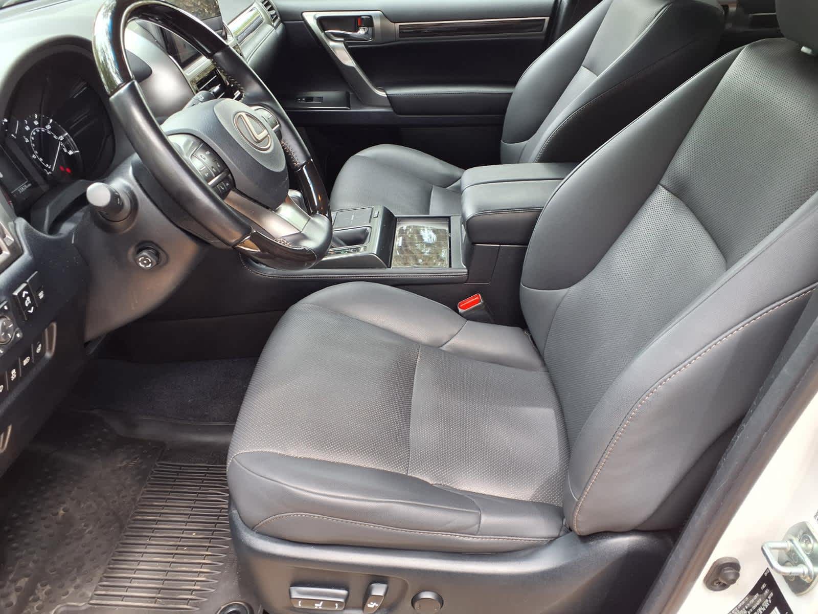 Used 2023 Eminent White Pearl Lexus Premium image 11