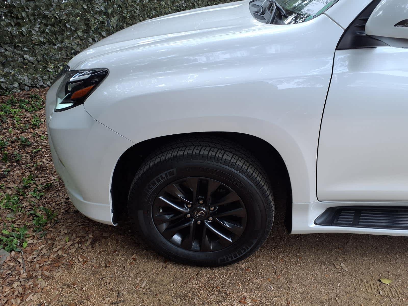 Used 2023 Eminent White Pearl Lexus Premium image 8