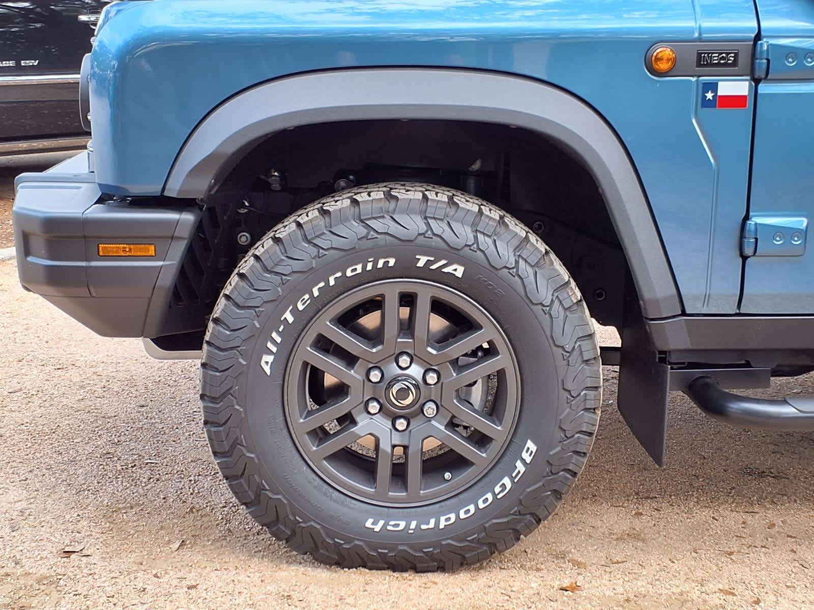 New 2026 SHALE BLUE INEOS Fieldmaster Edition image 8