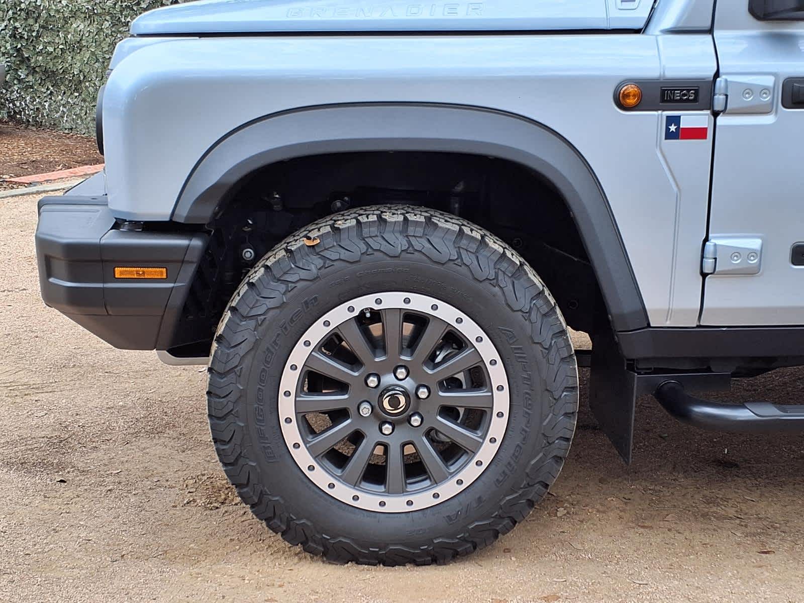 New 2026 Sterling Silver Metallic INEOS Fieldmaster Edition image 8