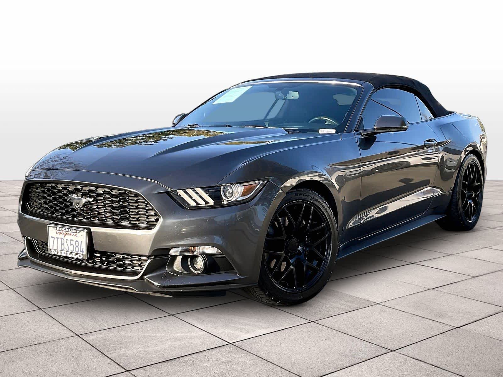 2016 Ford Mustang EcoBoost Premium Convertible RWD
