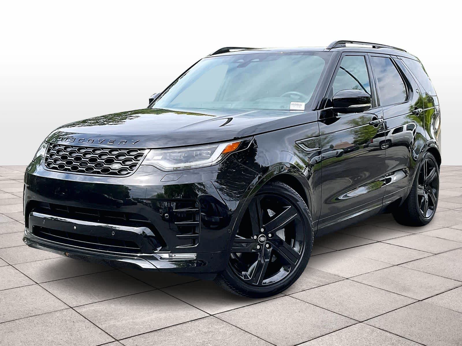 Santorini Black Metallic 2025 Land Rover Discovery P300 Dynamic SE AWD SUV / Crossover All-Wheel Drive 8-Speed Automatic