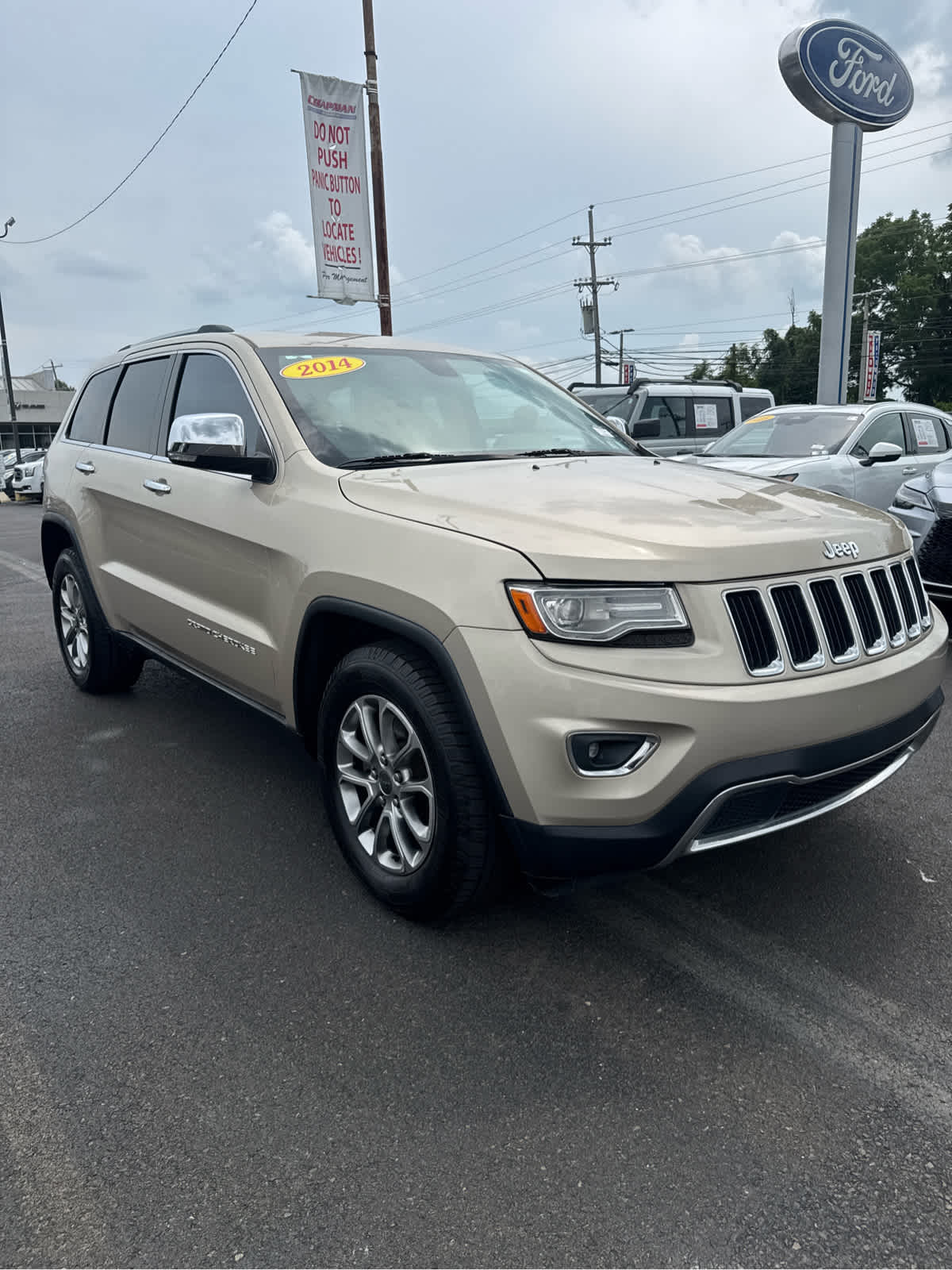 View vehicle photo 3