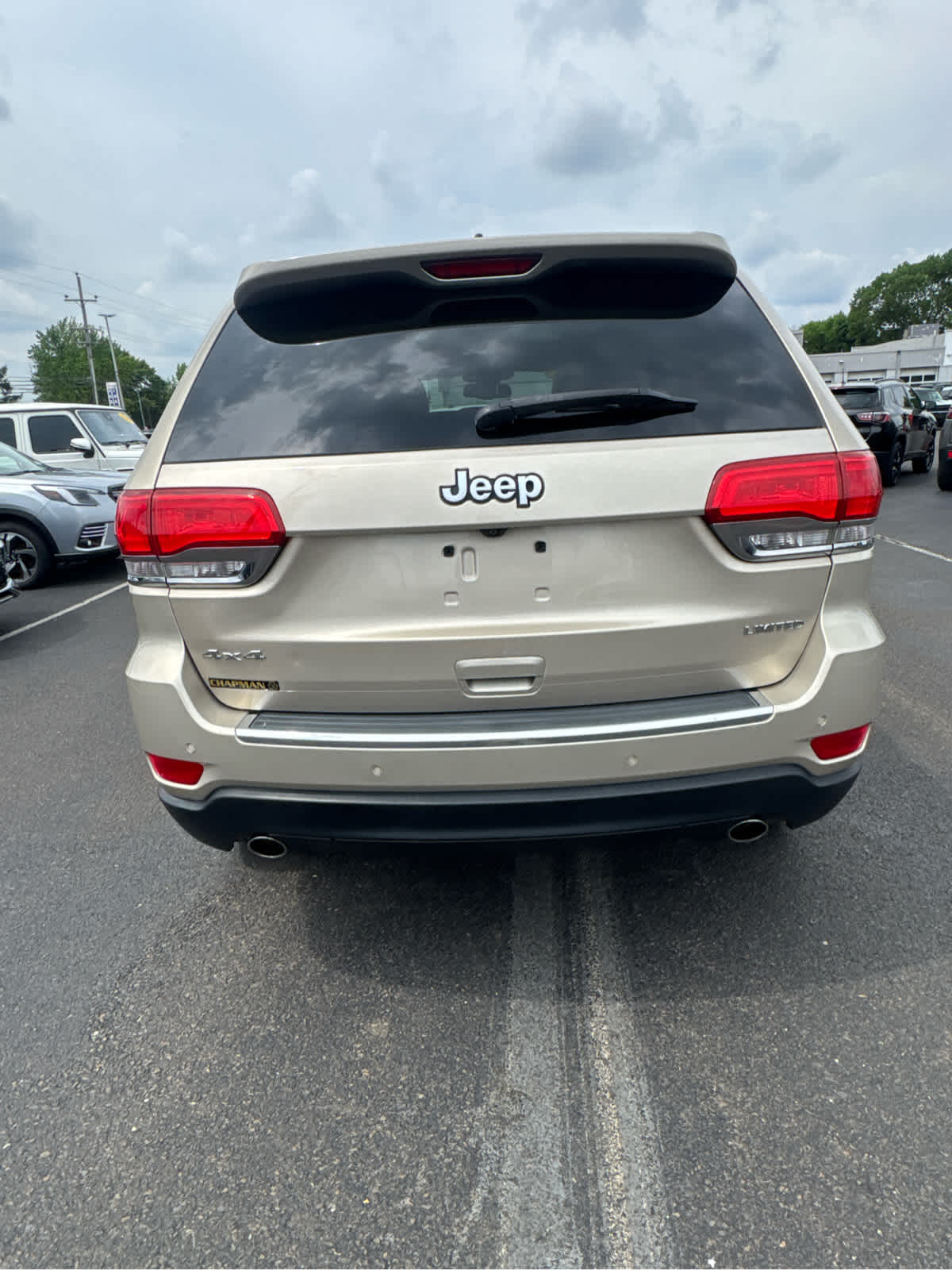 View vehicle photo 6