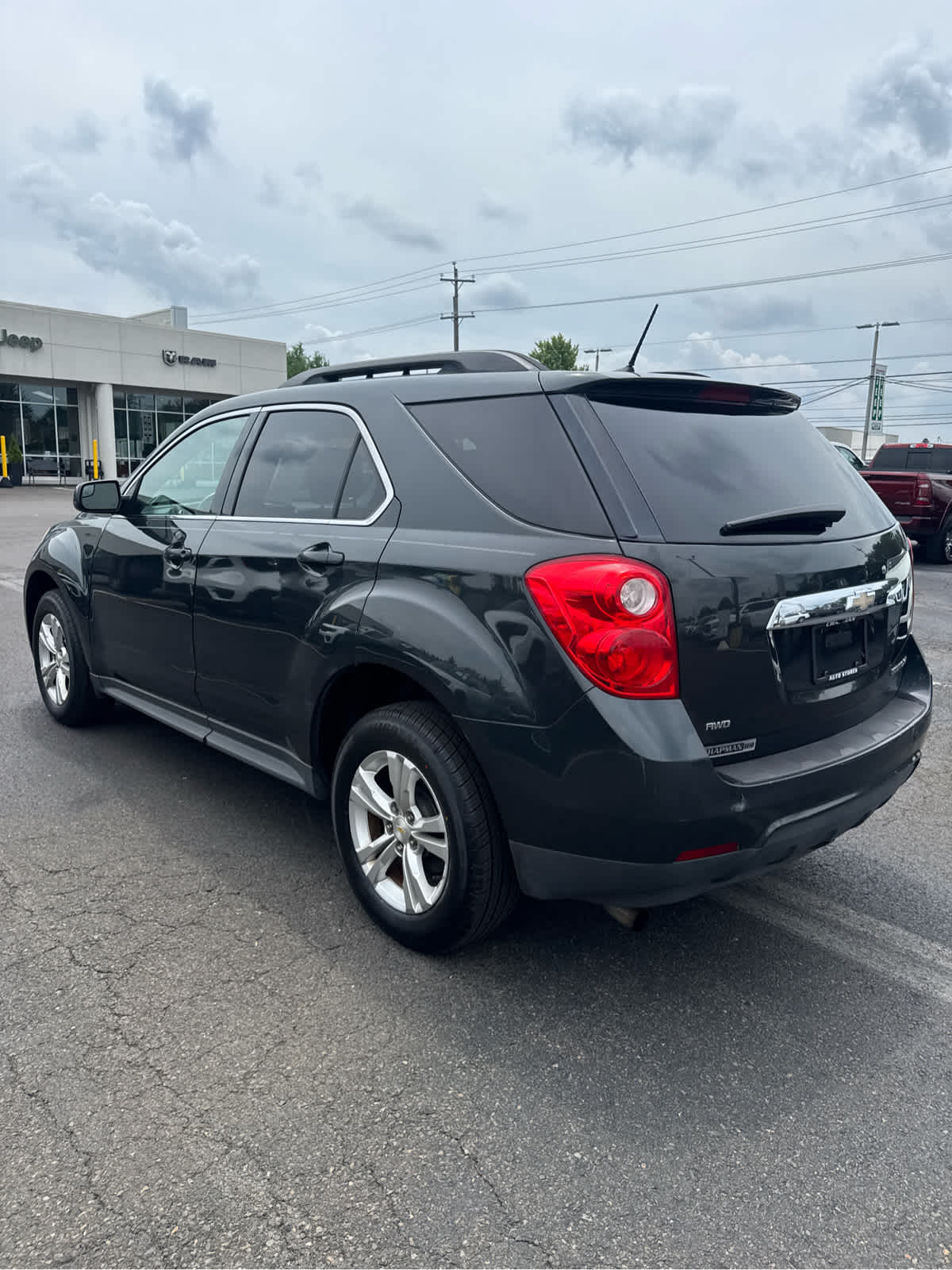 View vehicle photo 7