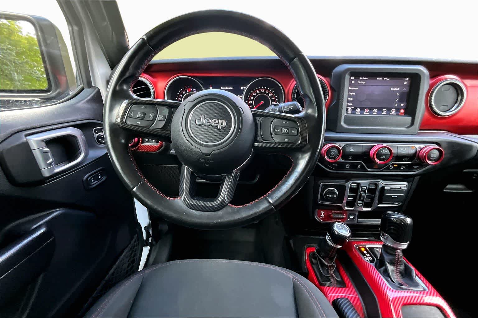 View vehicle photo 6