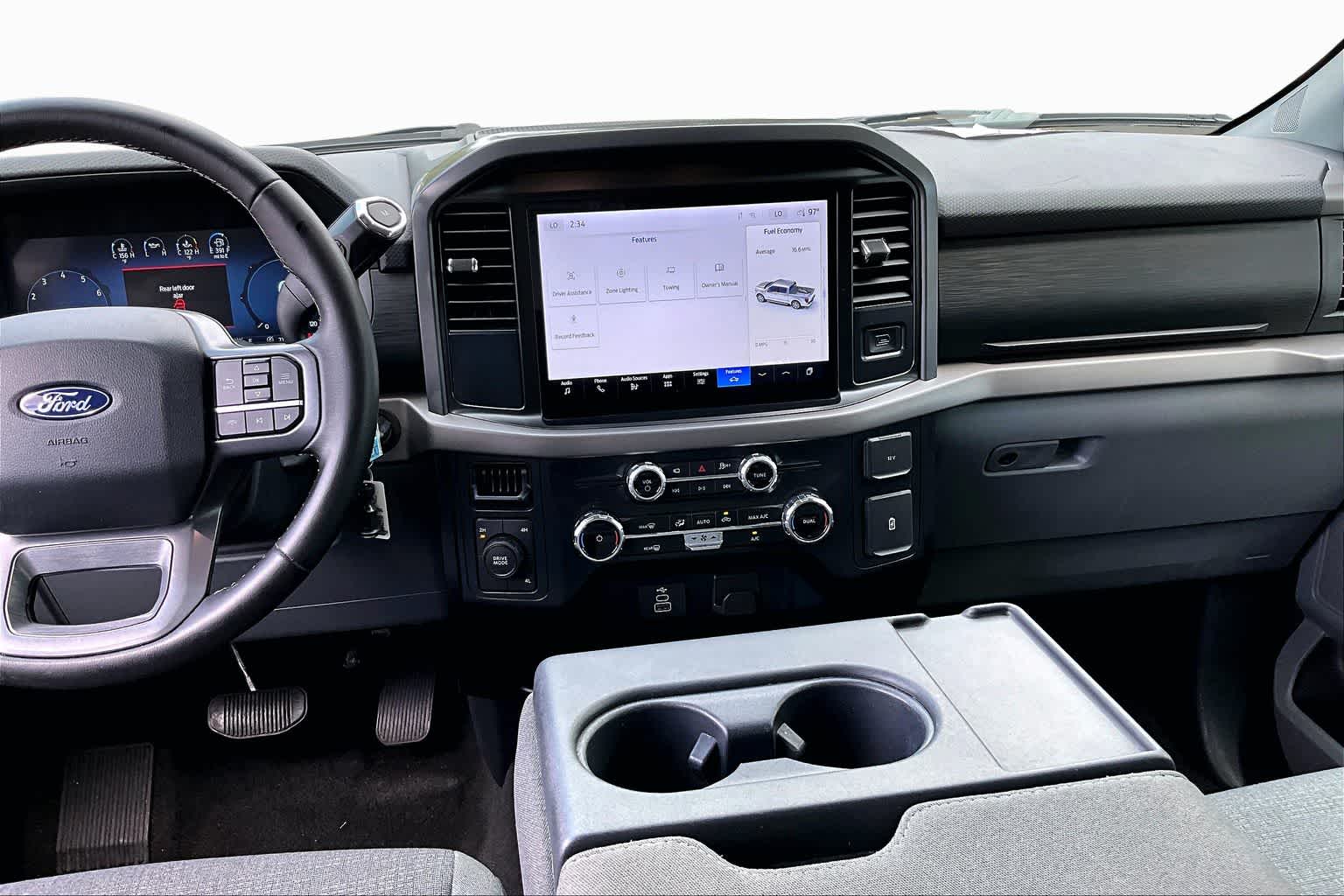 View vehicle photo 7