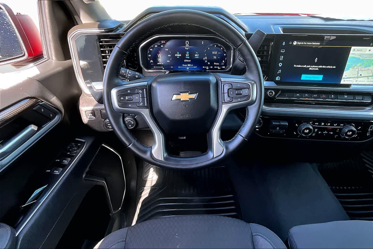 View vehicle photo 6
