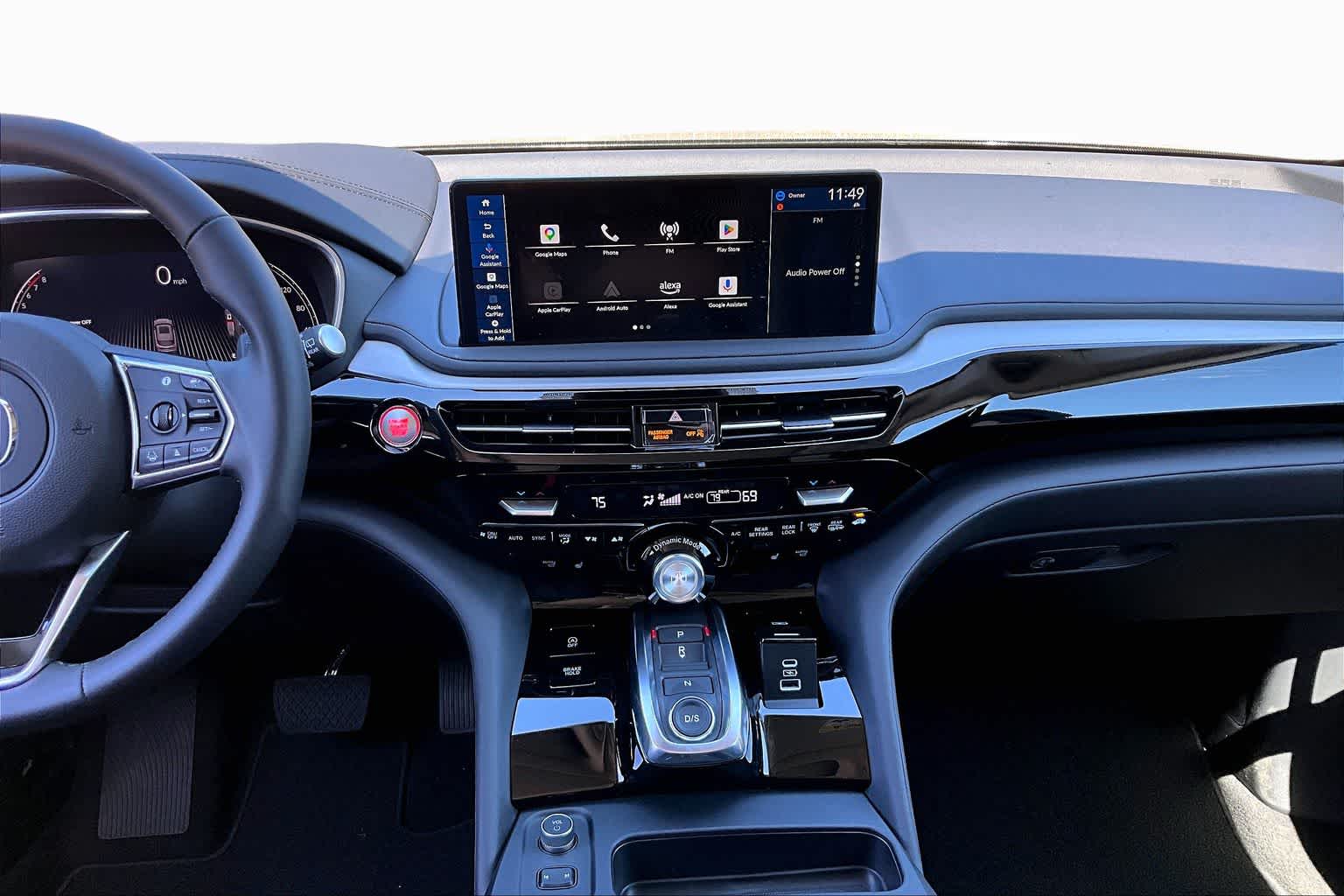 View vehicle photo 6