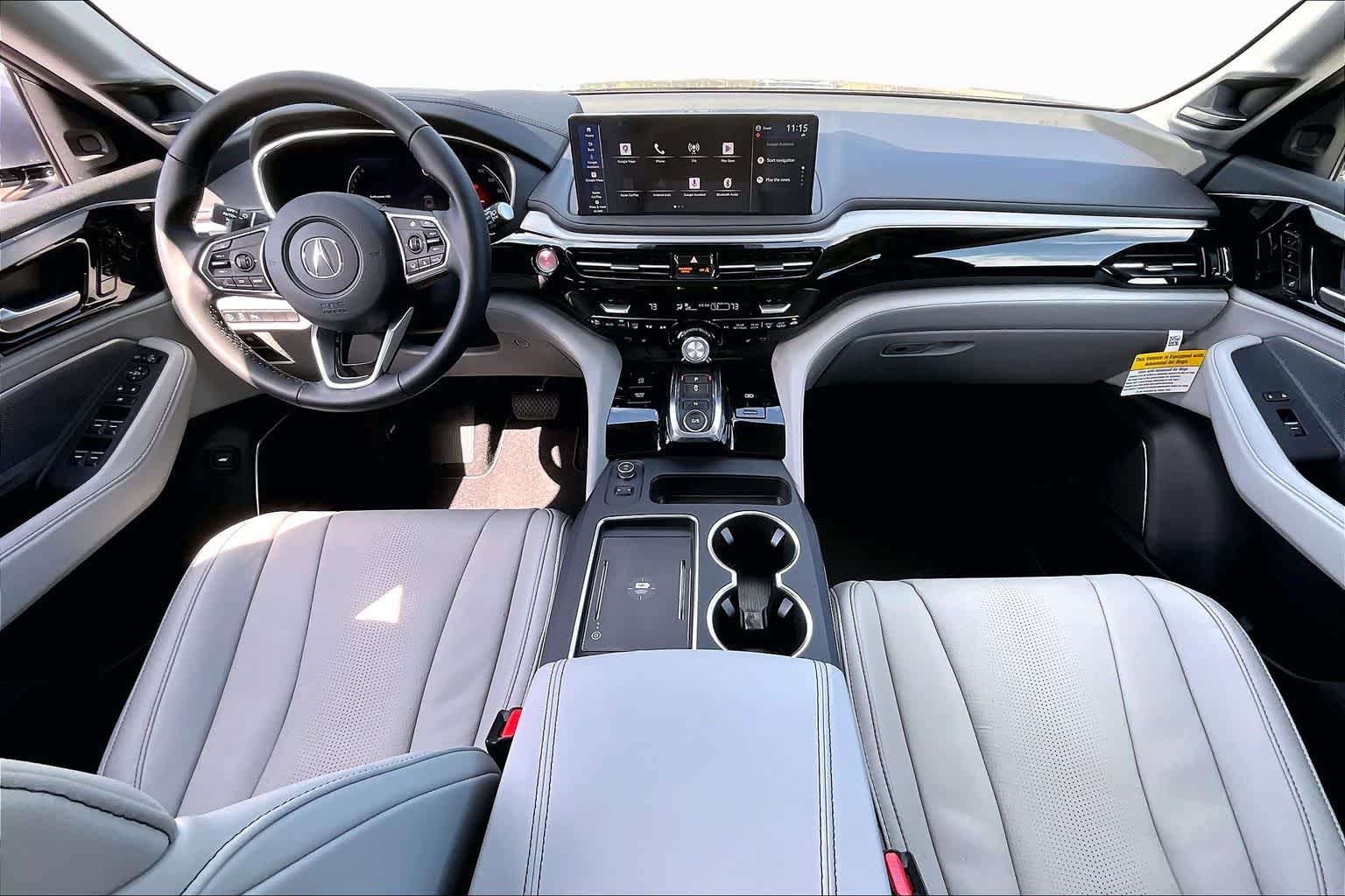View vehicle photo 5