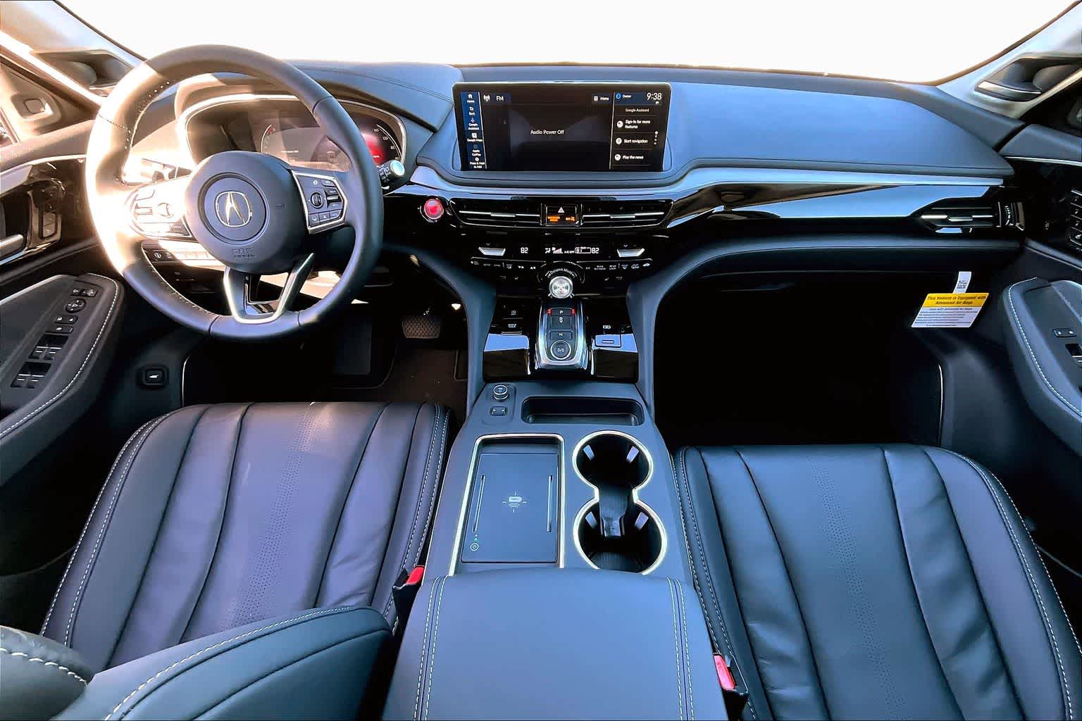 View vehicle photo 5