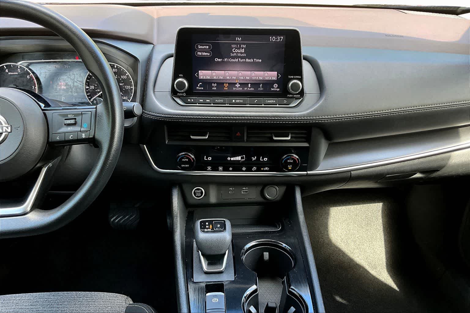 View vehicle photo 7
