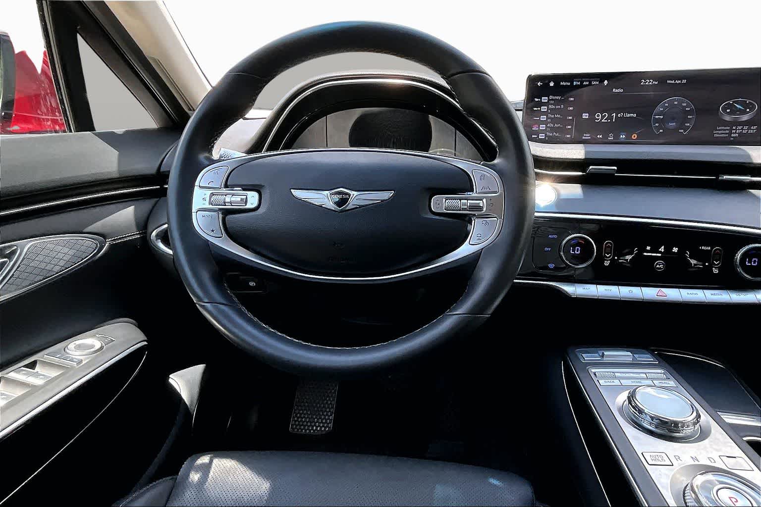 View vehicle photo 6