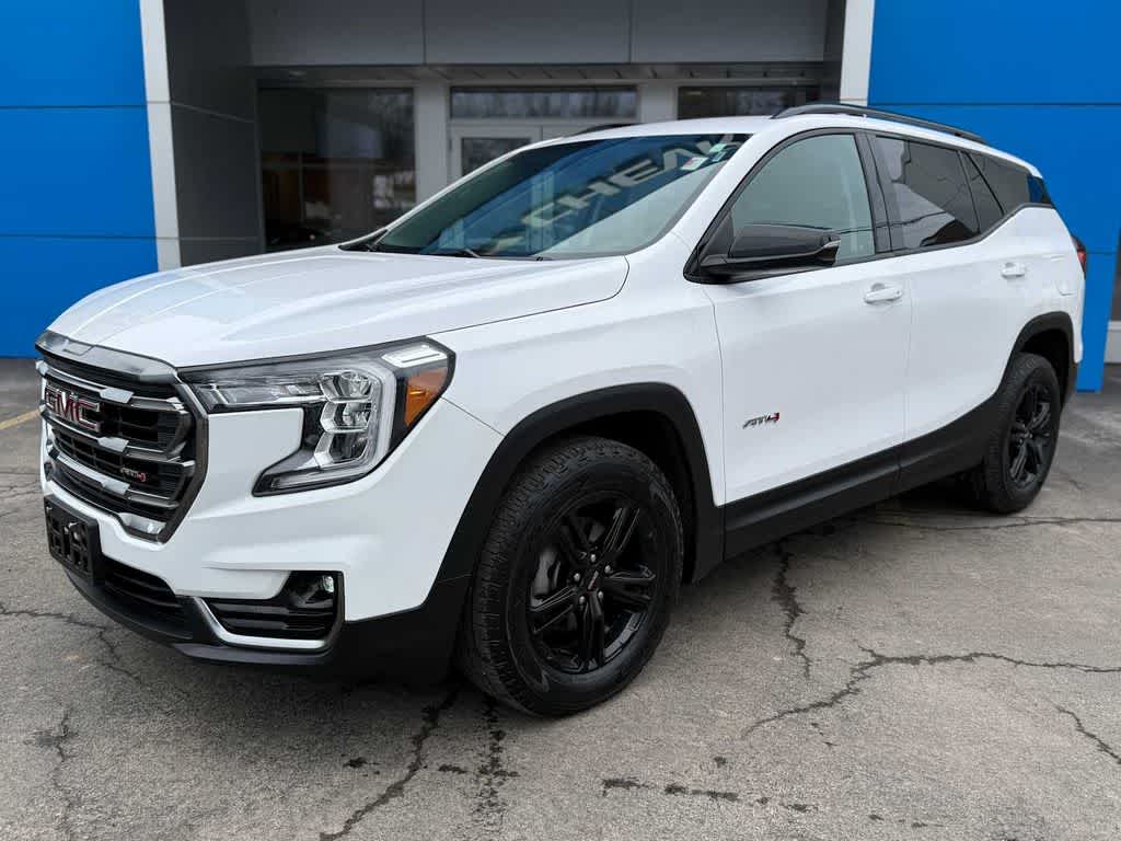 2023 GMC Terrain AT4 AWD