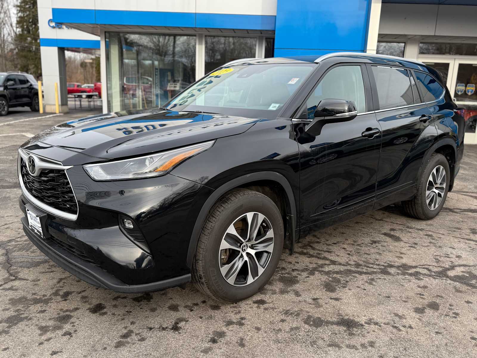 2023 Toyota Highlander XLE AWD