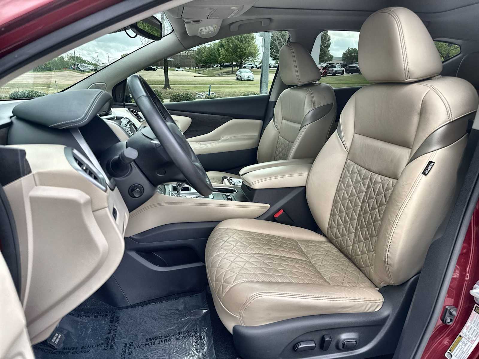 View vehicle photo 3