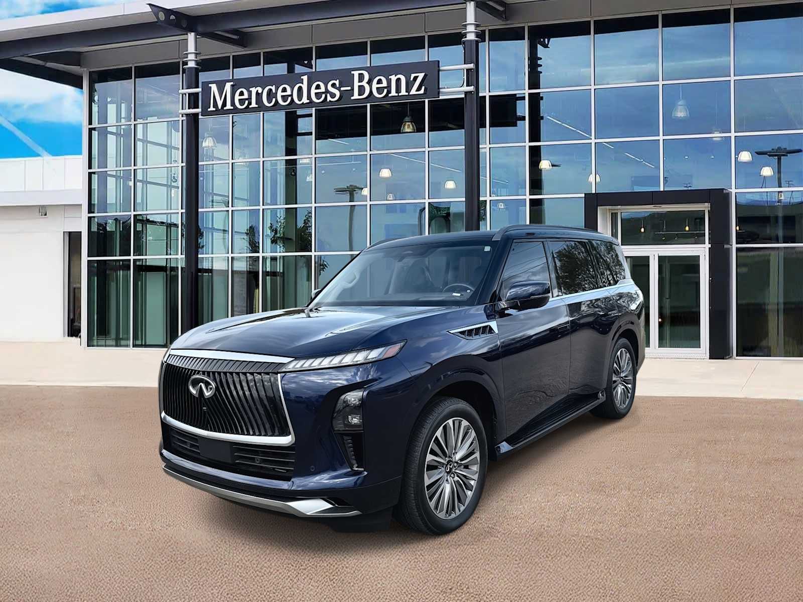 2025 INFINITI QX80 Sensory 4WD