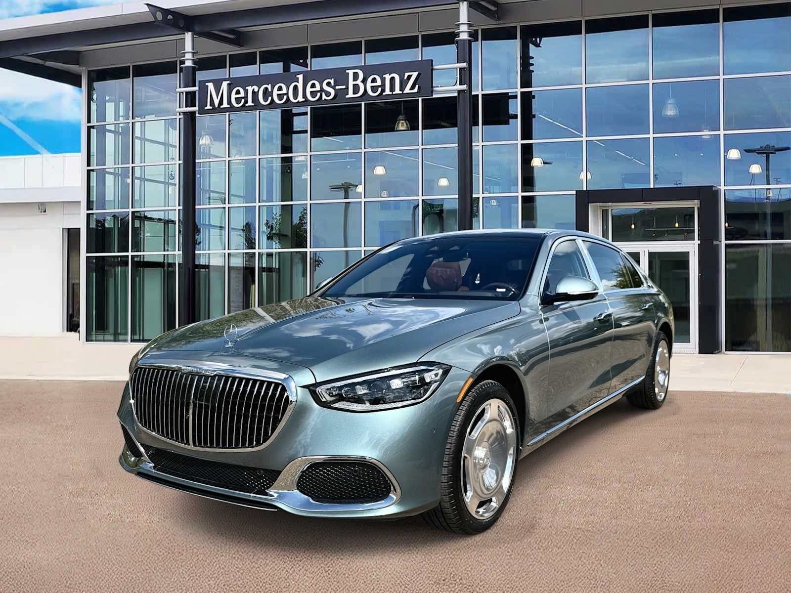 Verde Silver Metallic 2026 Mercedes-Benz S-Class Maybach S 580 4MATIC Sedan All-Wheel Drive 9-Speed Automatic