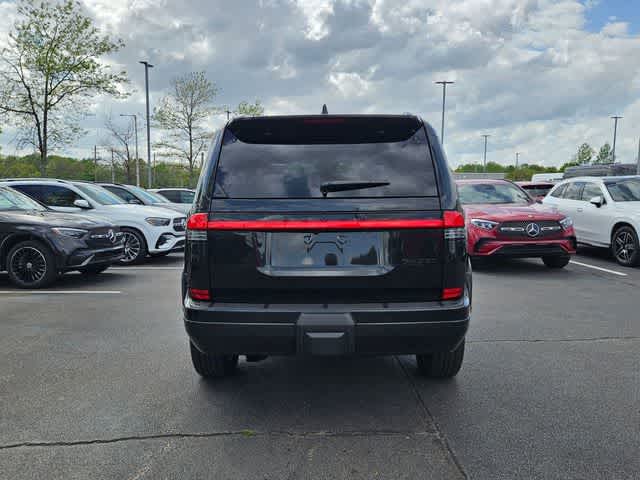 View vehicle photo 7