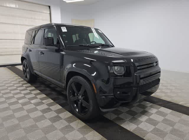 Black 2025 Land Rover Defender 110 V8 P525 AWD SUV / Crossover All-Wheel Drive 8-Speed Automatic
