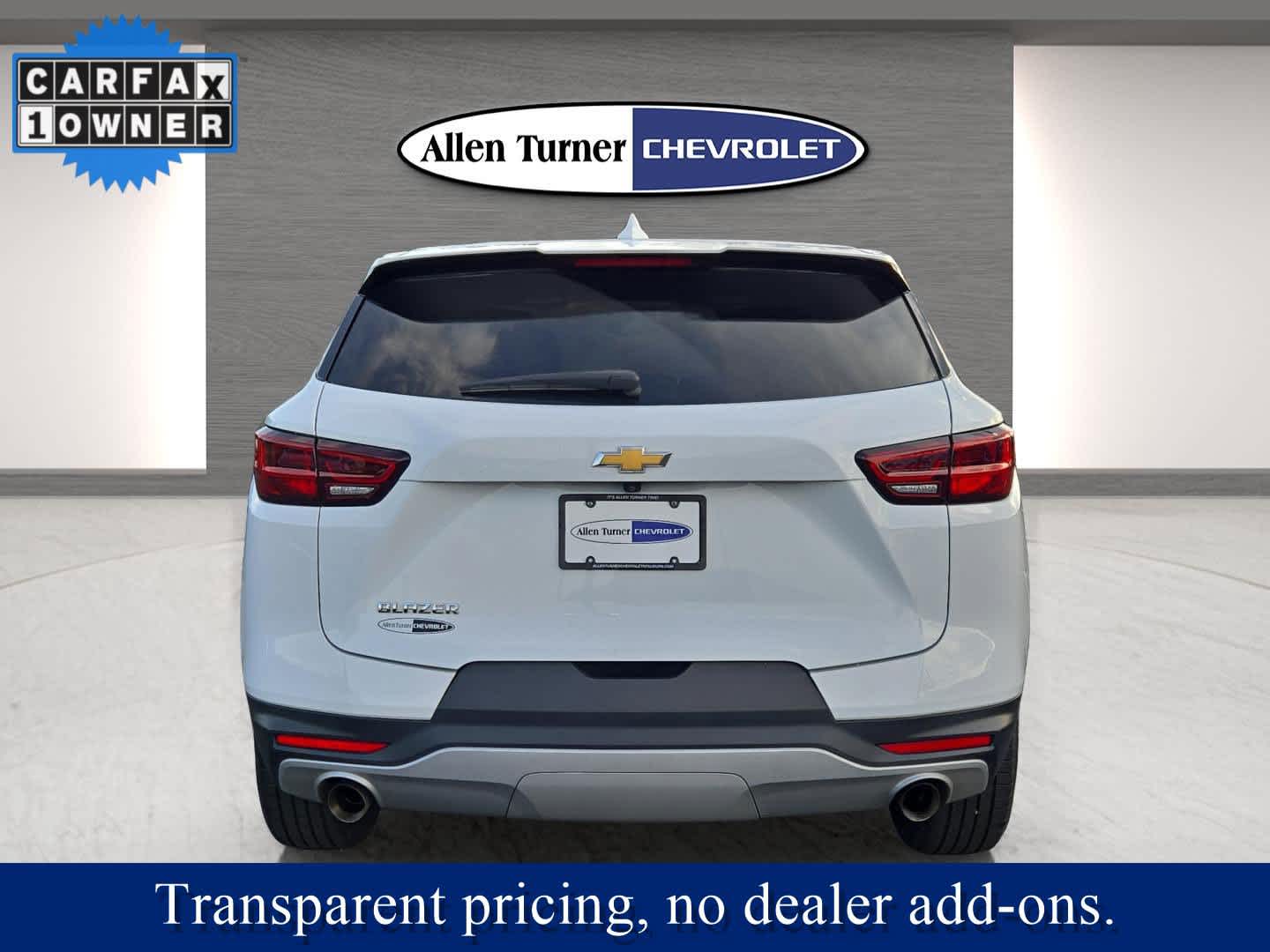 View vehicle photo 7