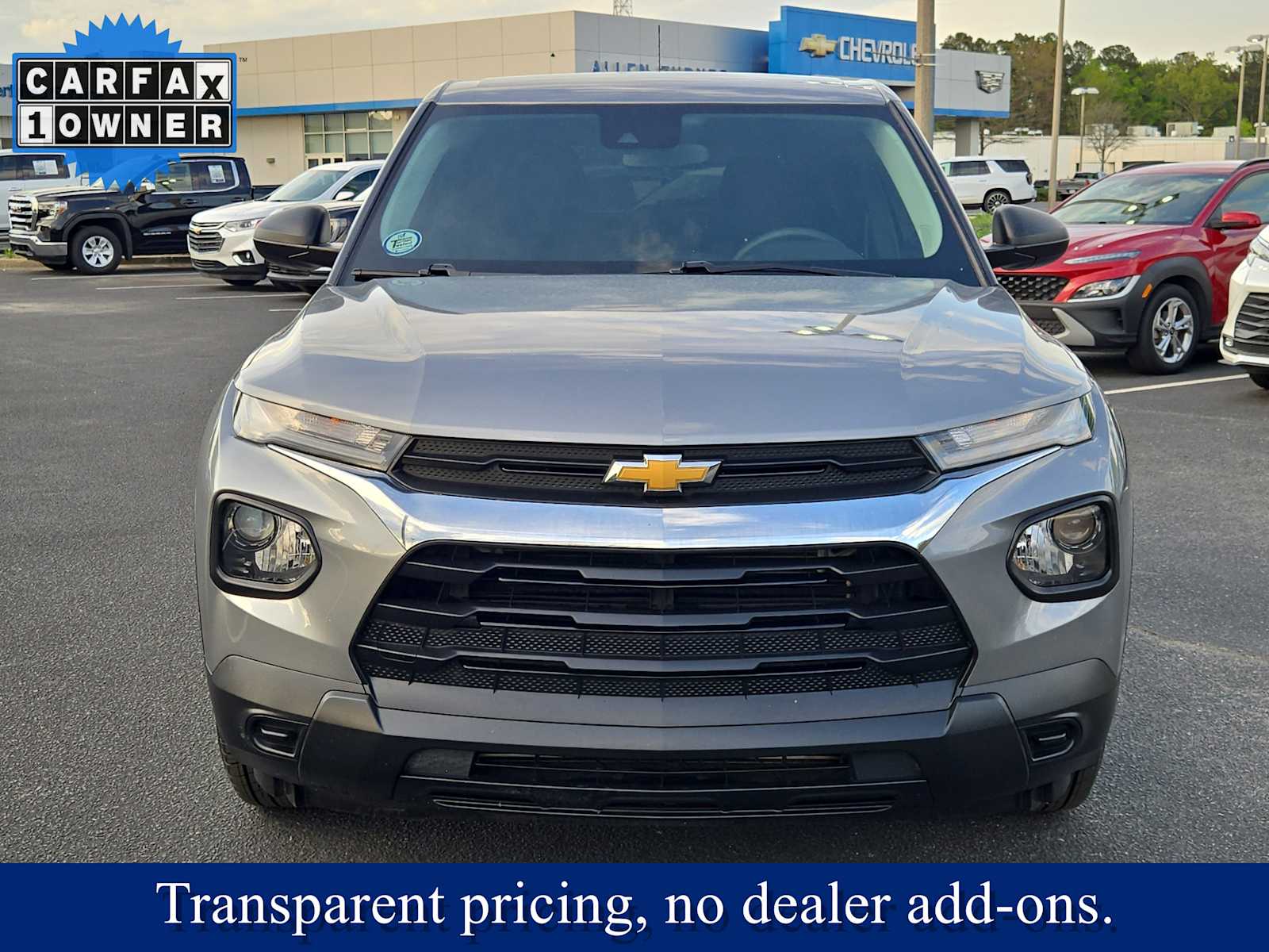 View vehicle photo 4