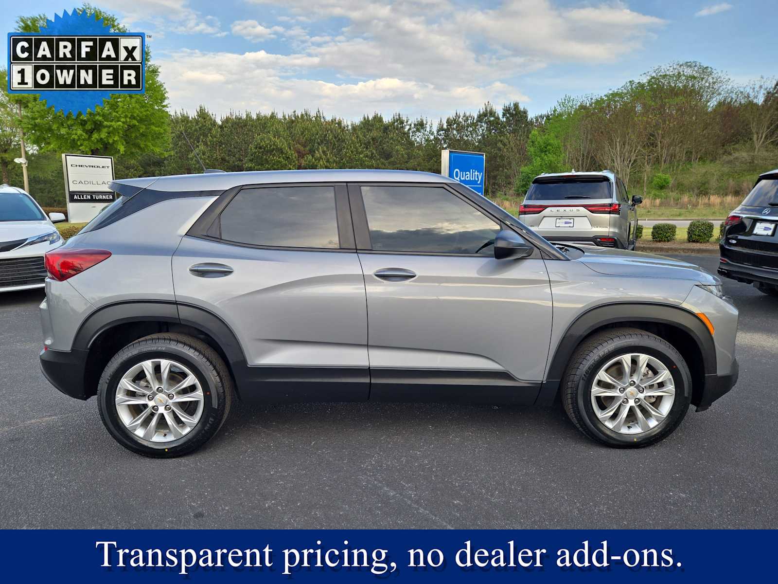 View vehicle photo 5