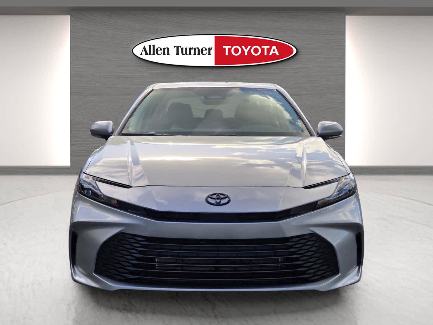 2026 Toyota Camry LE photo 4