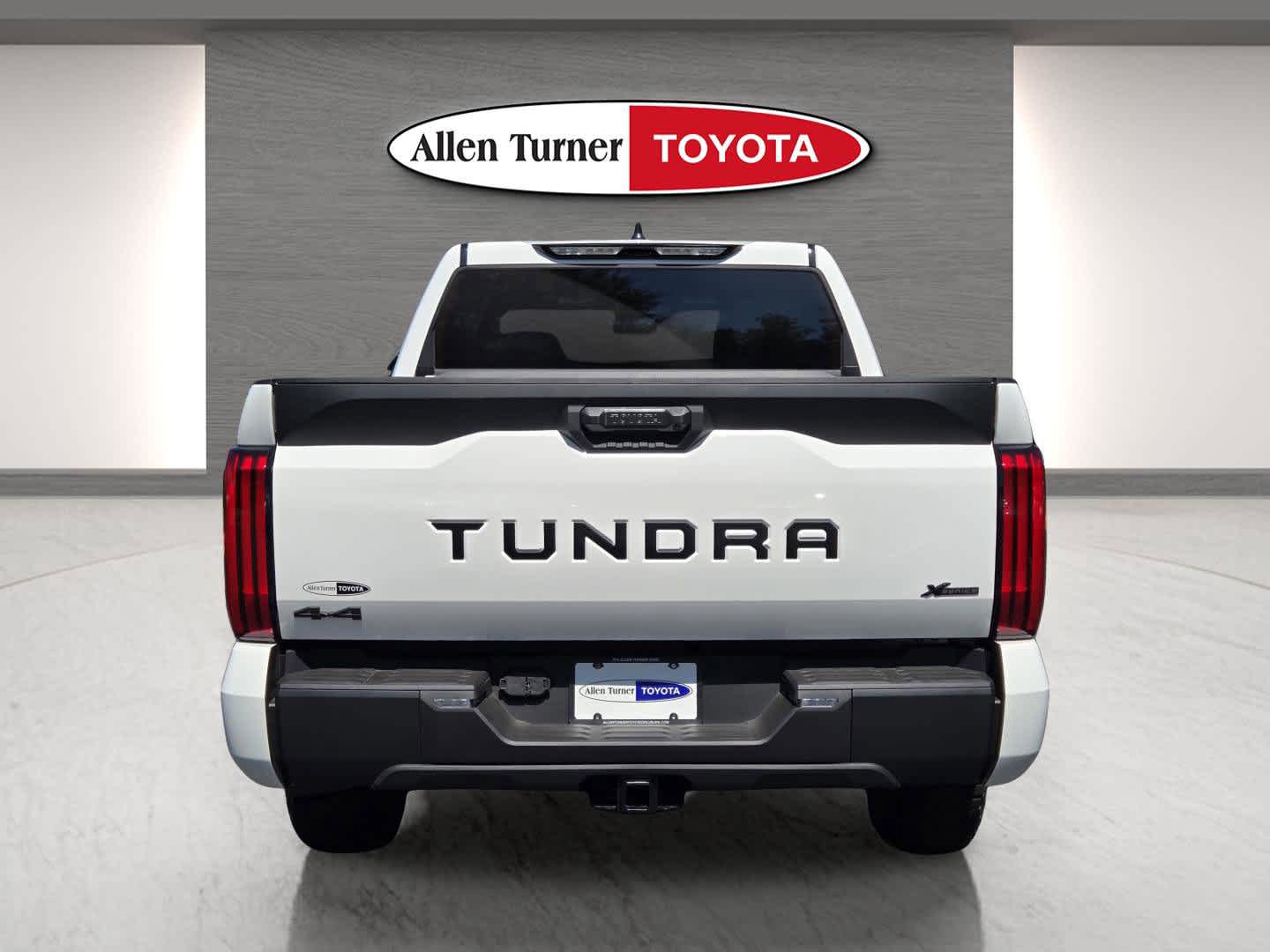 2026 Toyota Tundra SR5 CrewMax photo 7