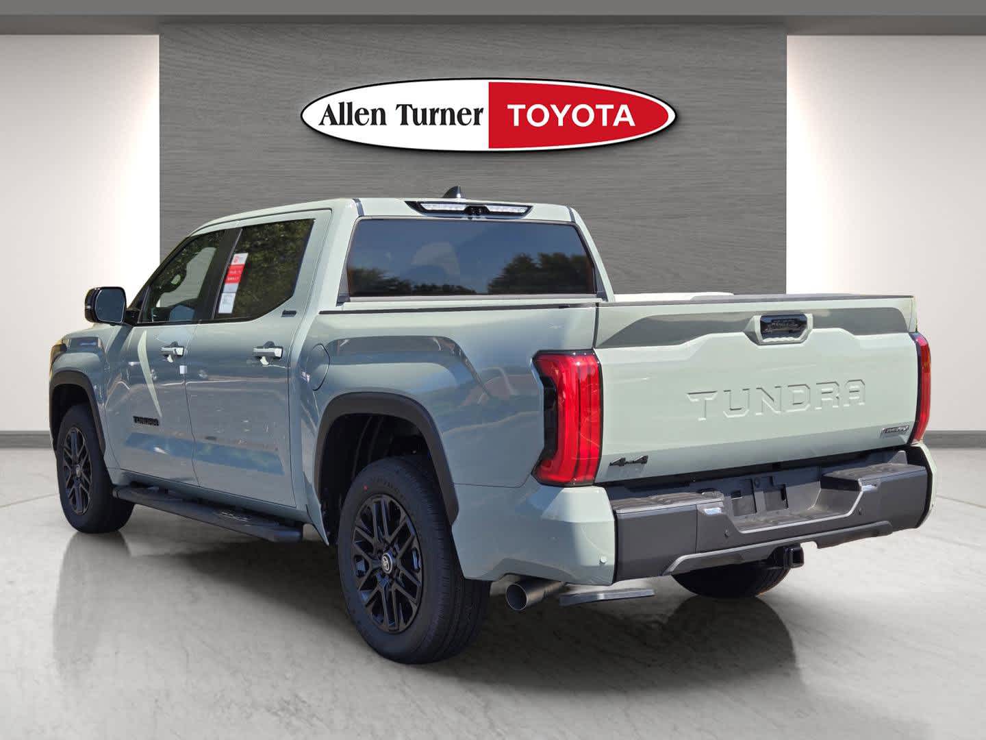 2026 Toyota Tundra Limited CrewMax photo 7