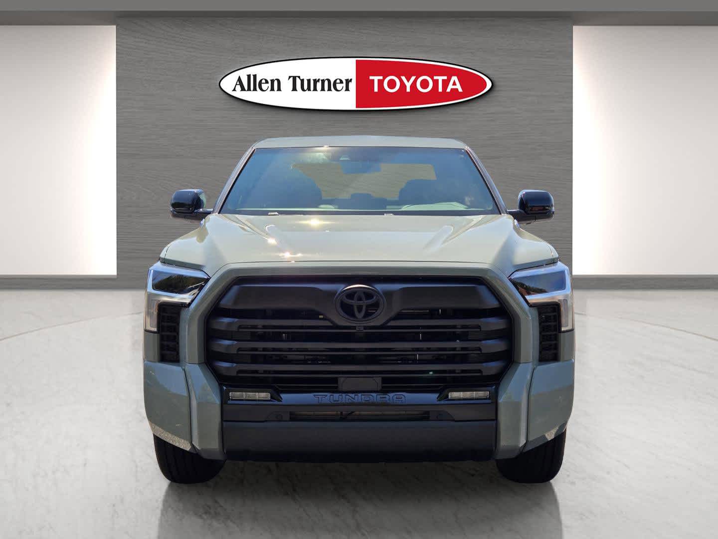 2026 Toyota Tundra Limited CrewMax photo 4